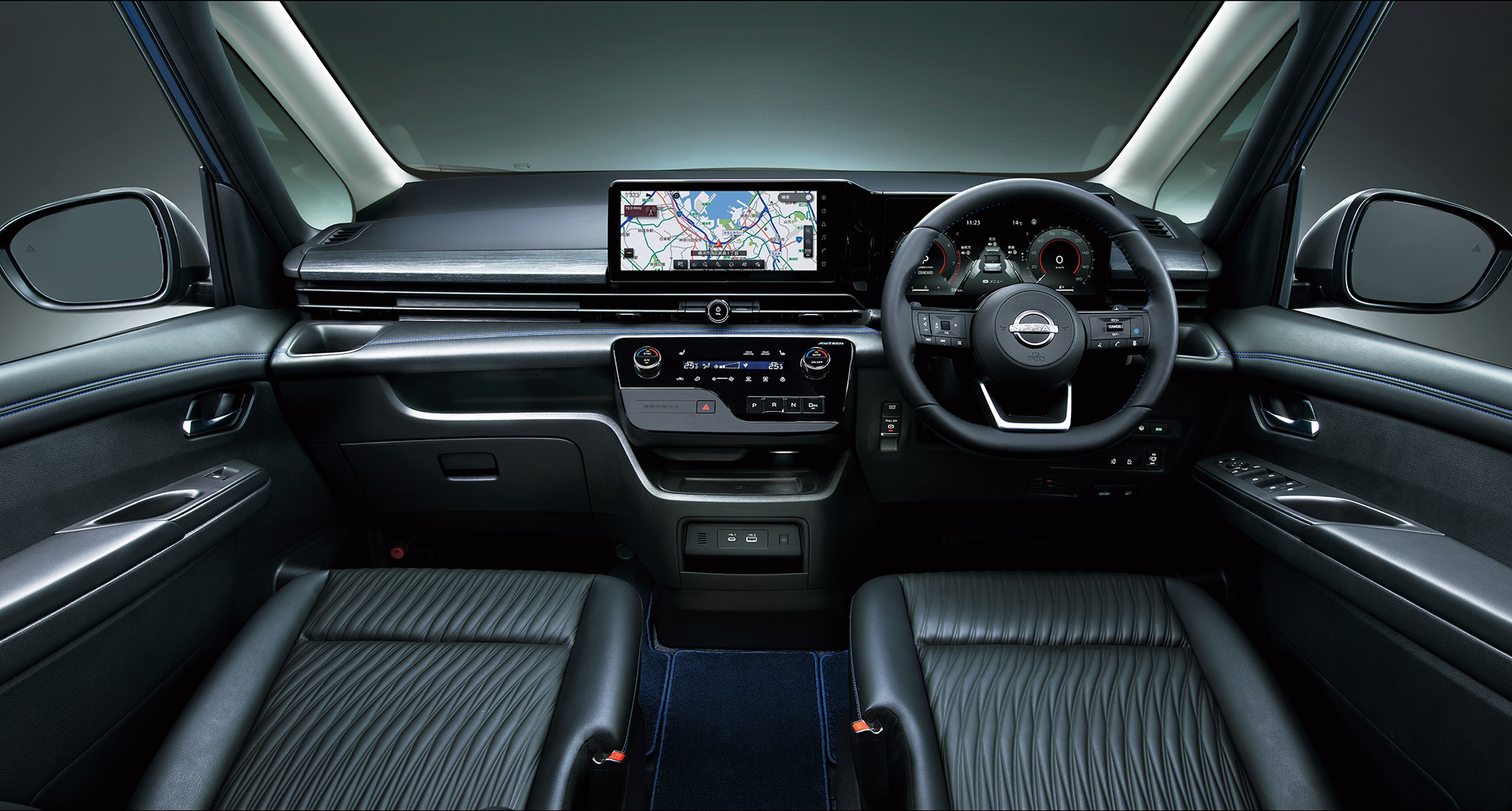 新型セレナAUTECHのインテリア