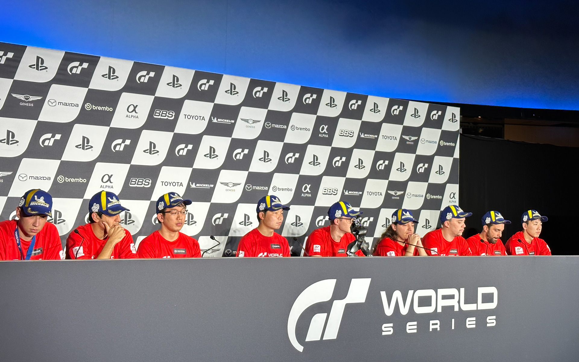 決勝後の記者会見