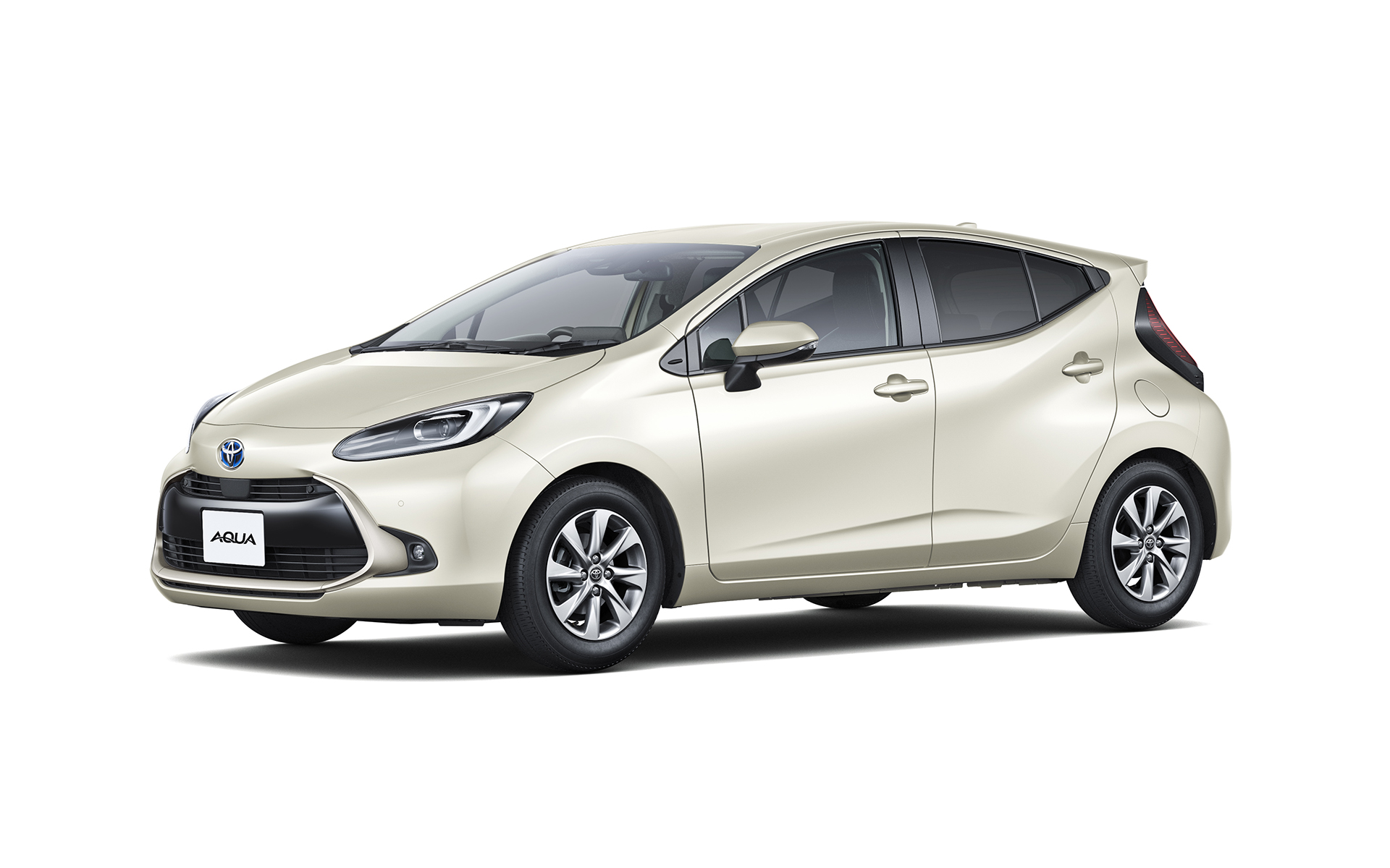 Z（クリアベージュメタリック）