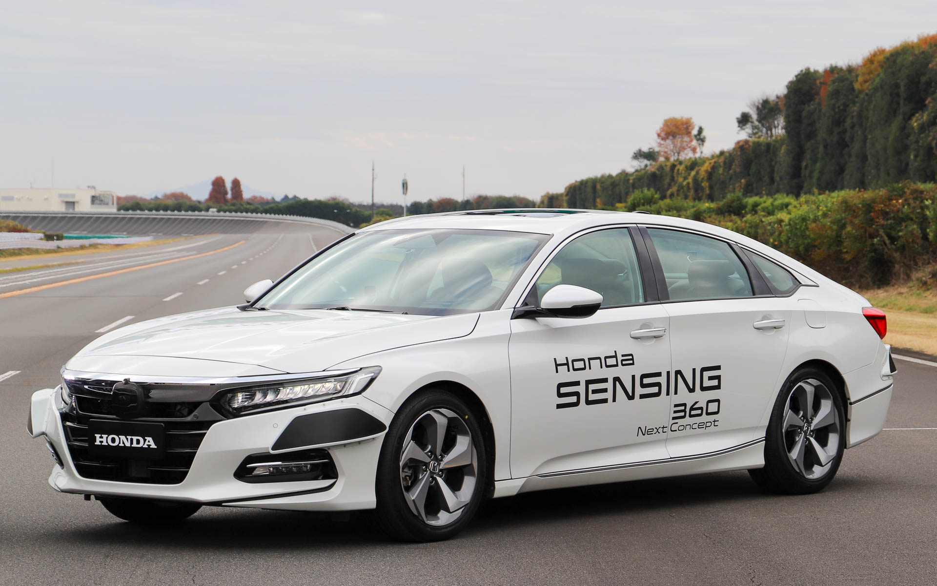 ドライバー異常時対応のHonda SENSING 360 Next Conceptの試作車