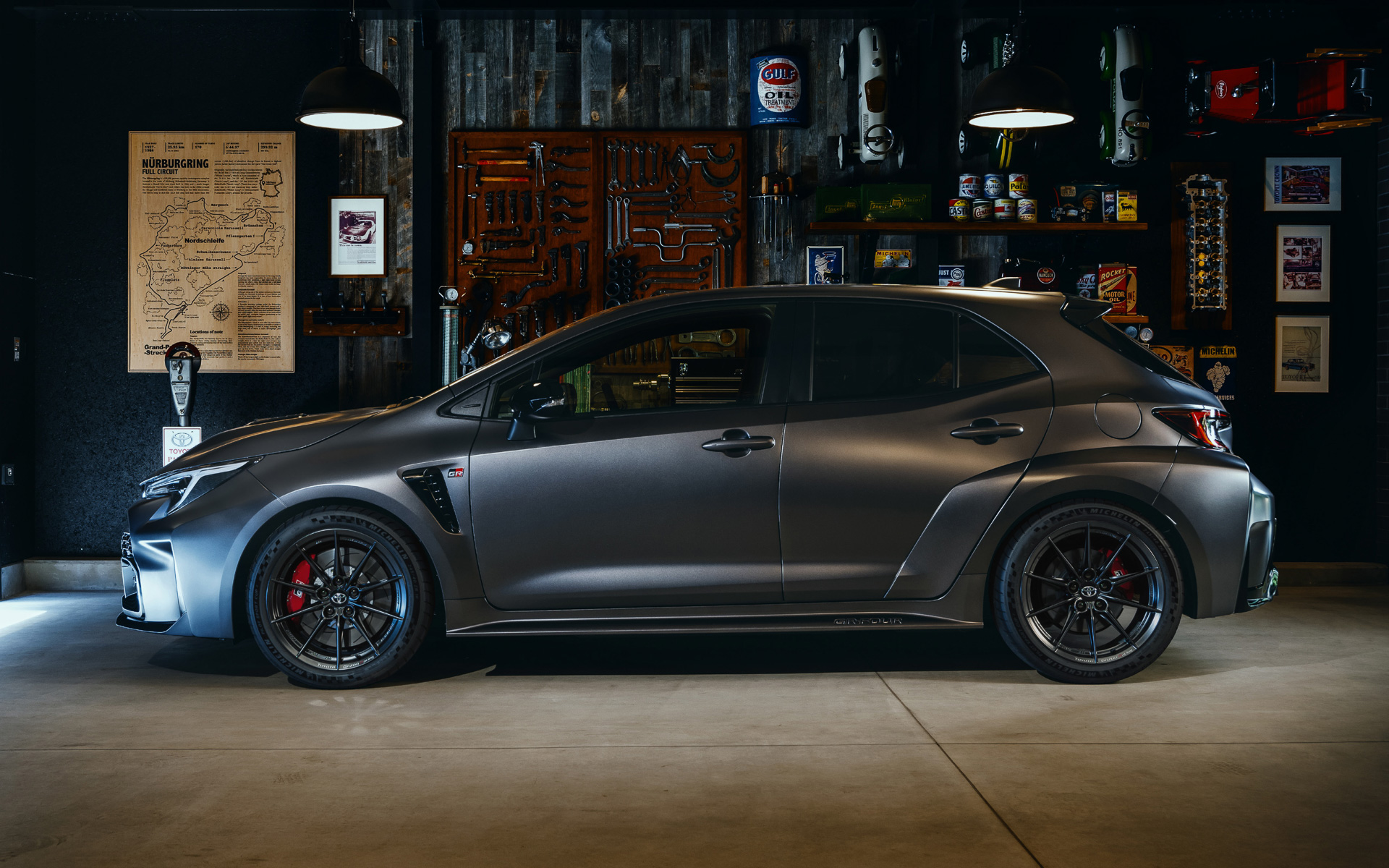 GRカローラ RZ“モリゾウエディション”（ボディカラー：マットスティール）