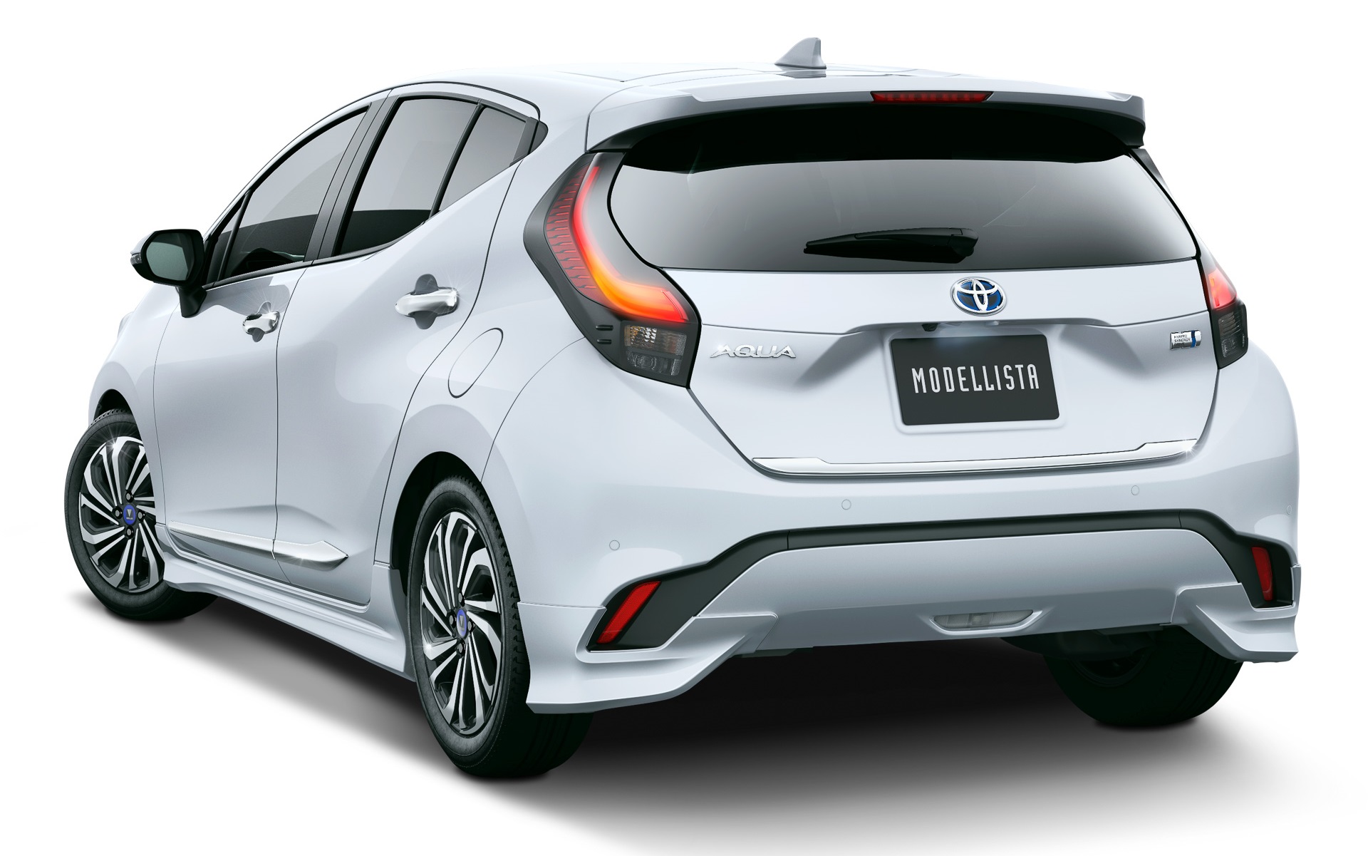 MODELLISTA エアロパーツセット＆クールシャインキット装着イメージ