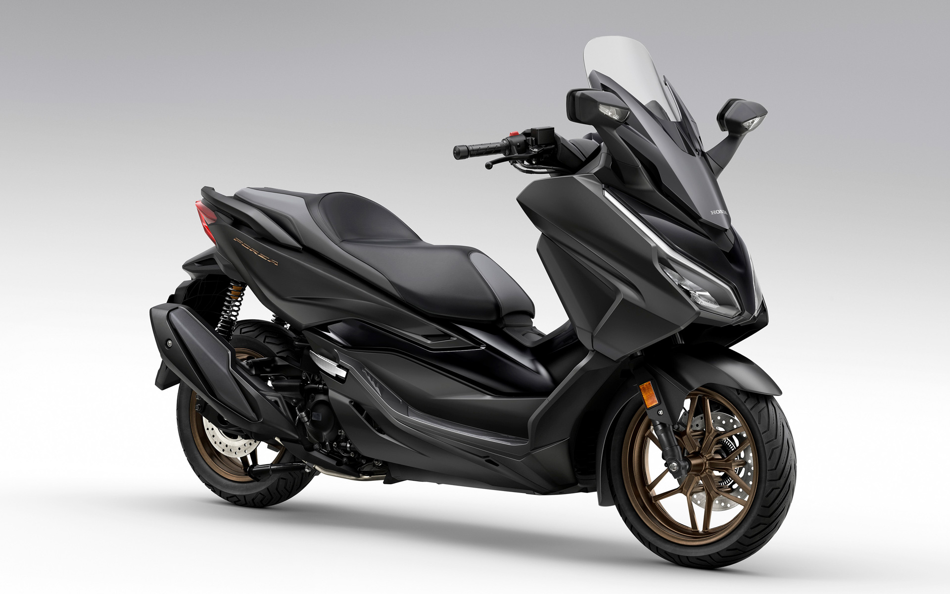 マットガンパウダーブラックメタリック