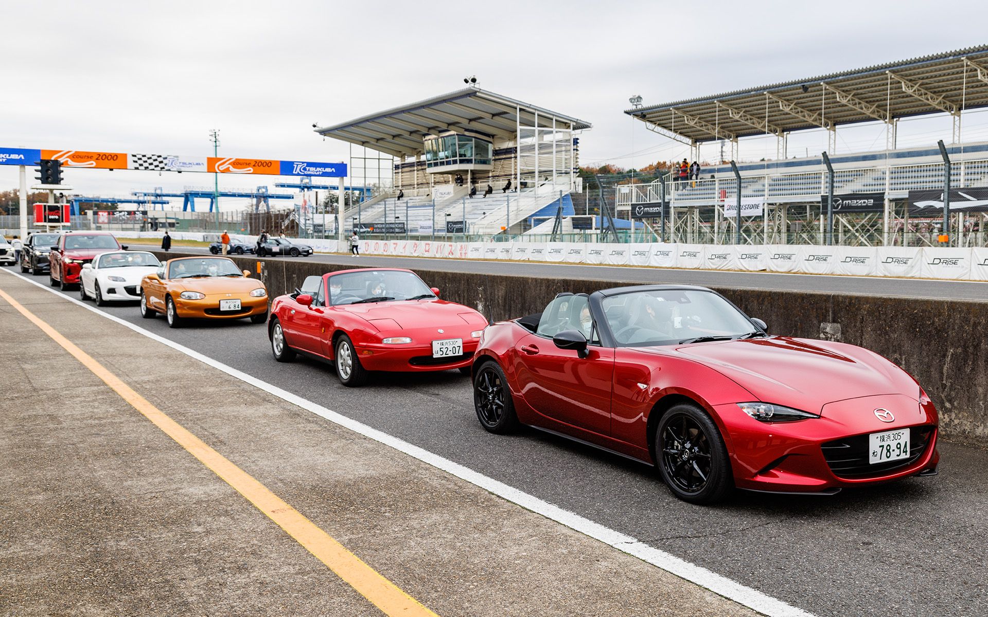 マツダ車同乗試乗会といってもND・NC・NB・NAロードスターに、新型のCX-60という濃いラインナップ