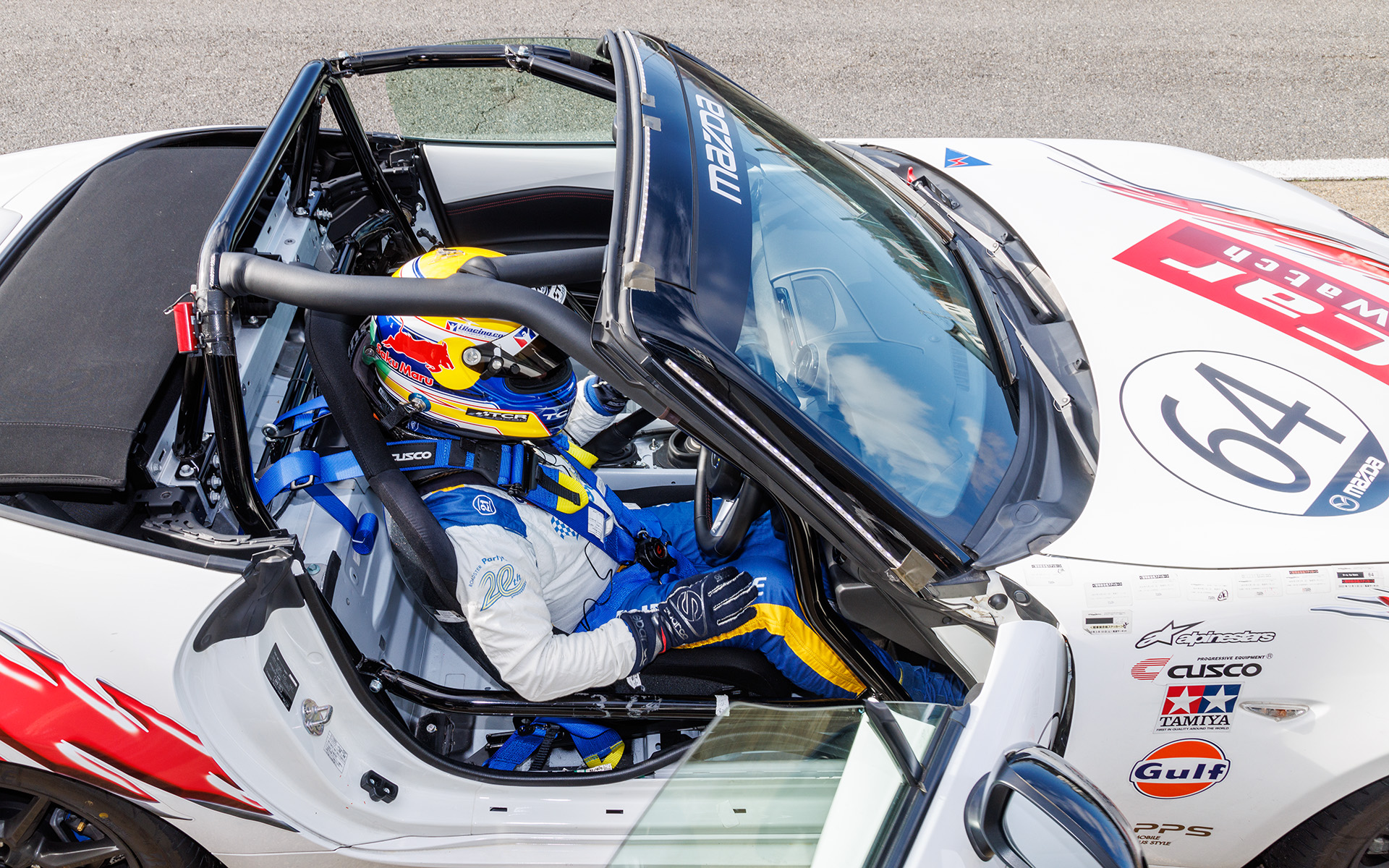 第2ドライバーの佐久間氏へスイッチ