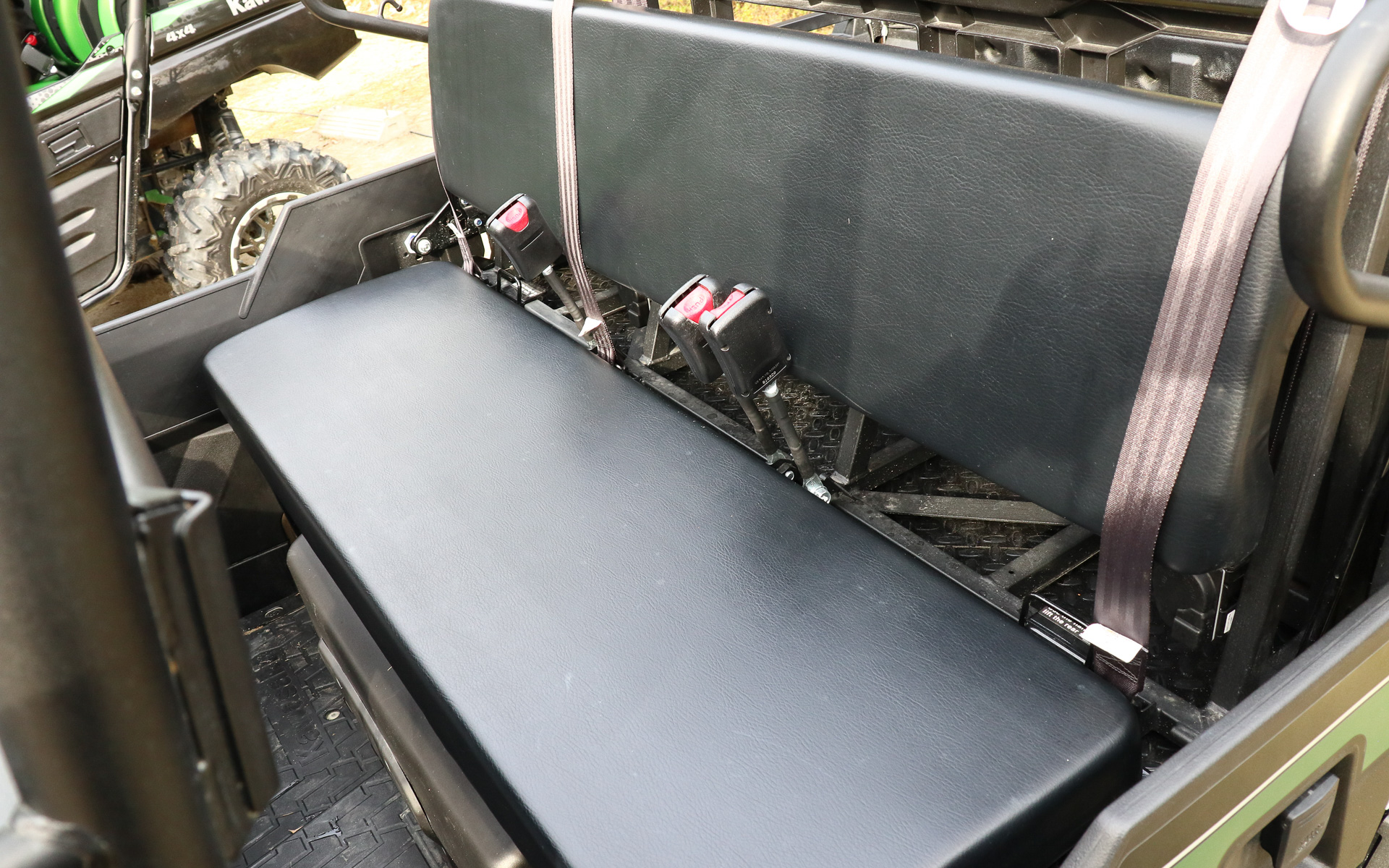 リアシートもベンチシート