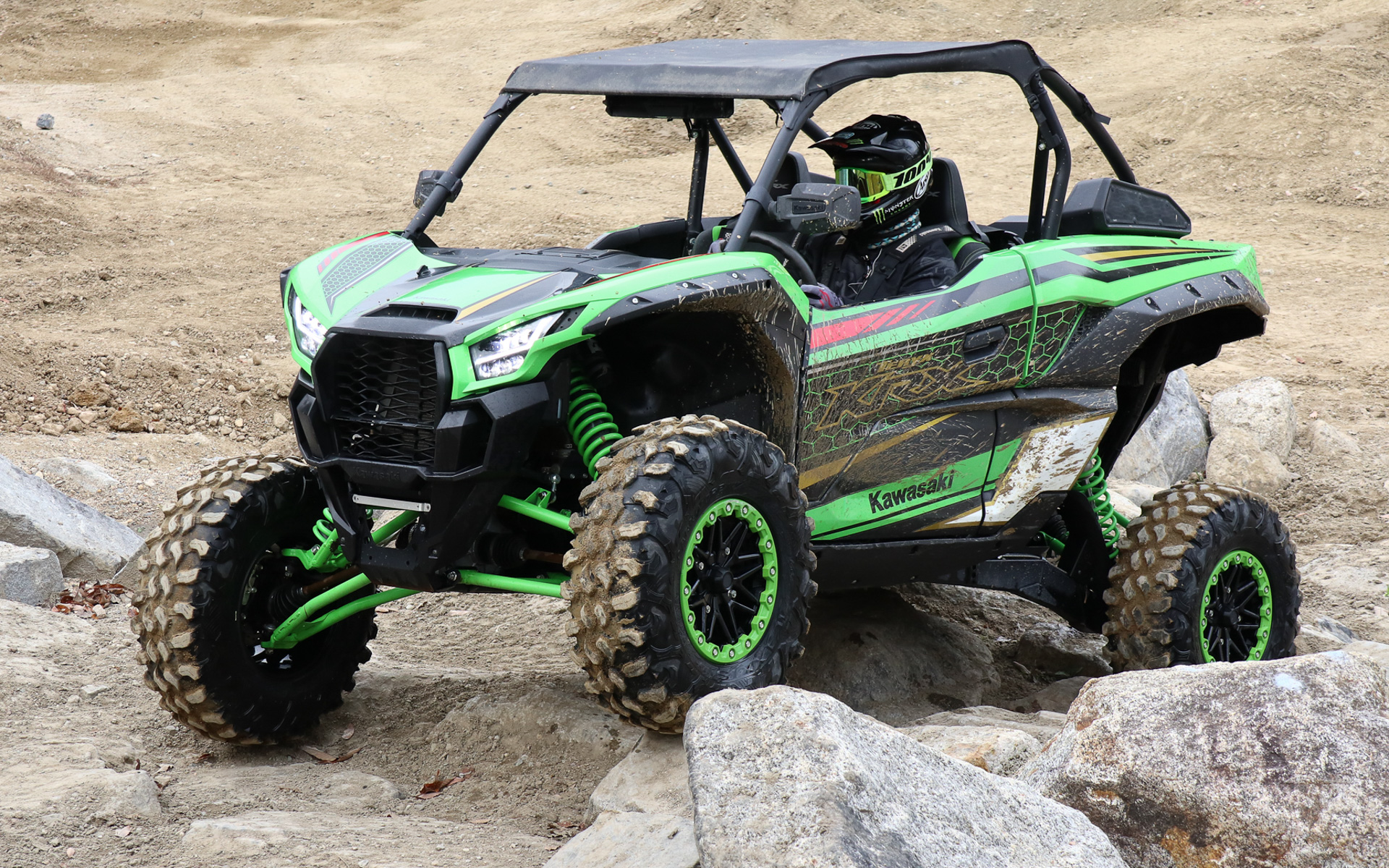 サスペンションストロークが長いため、トラクションもかかりやすい