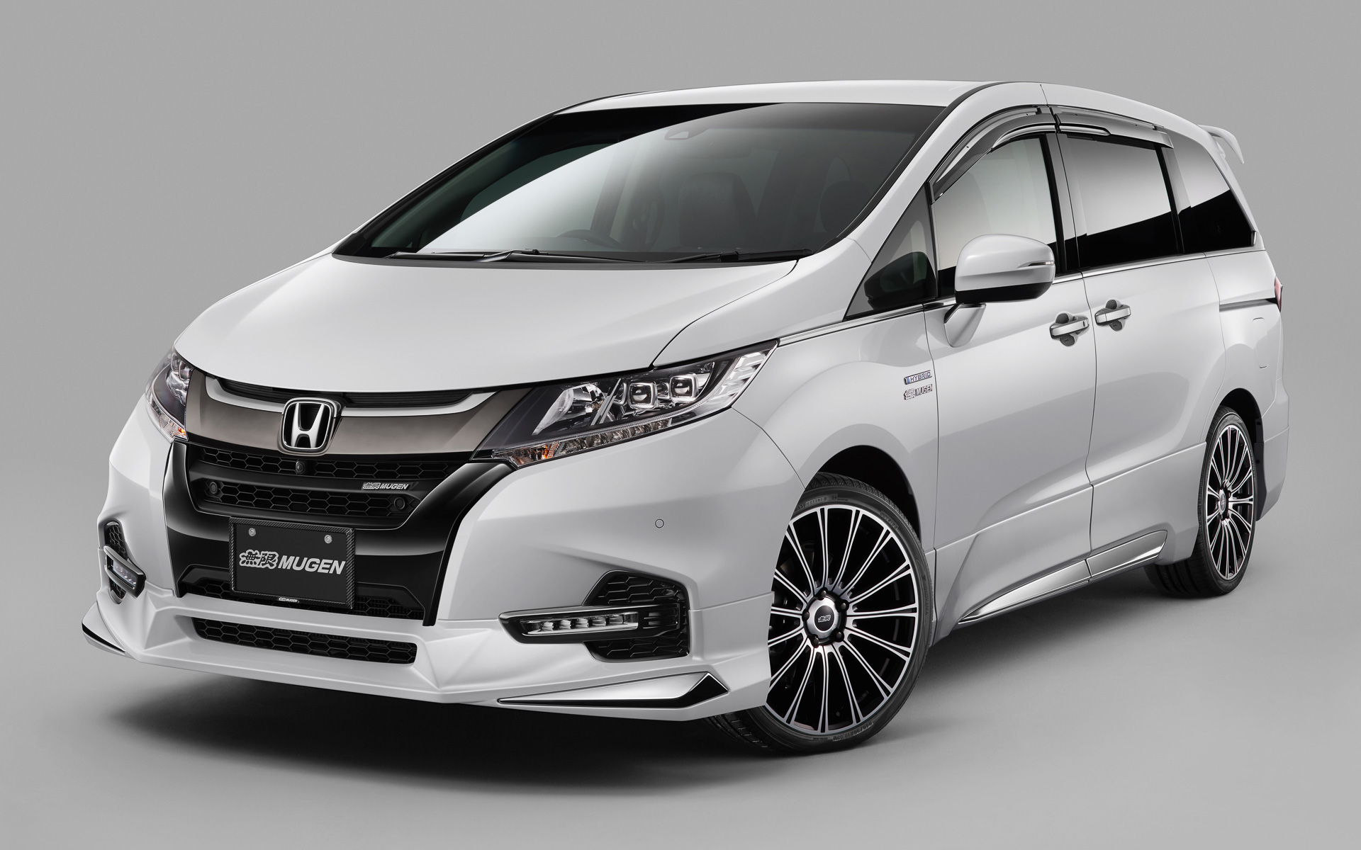 オデッセイ。2017年11月～2020年10月までのHYBRID車全タイプに適合