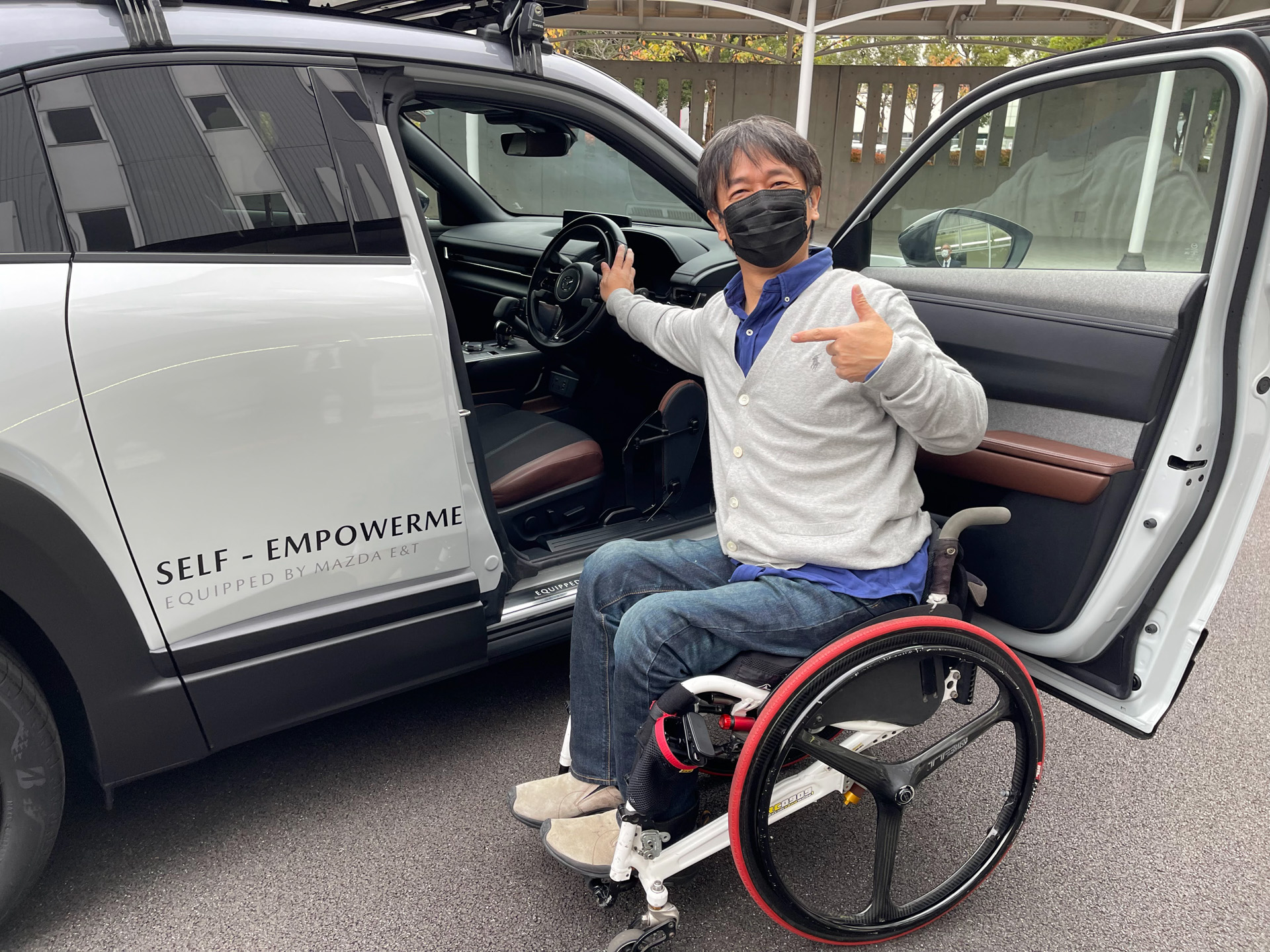 何回か専用シミュレータでは体験させてもらいましたが、実車もそのとおりのフィーリングなのか？　期待感MAX！