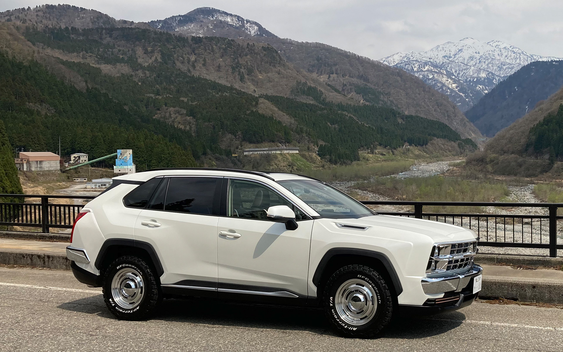 新型SUV「Buddy」