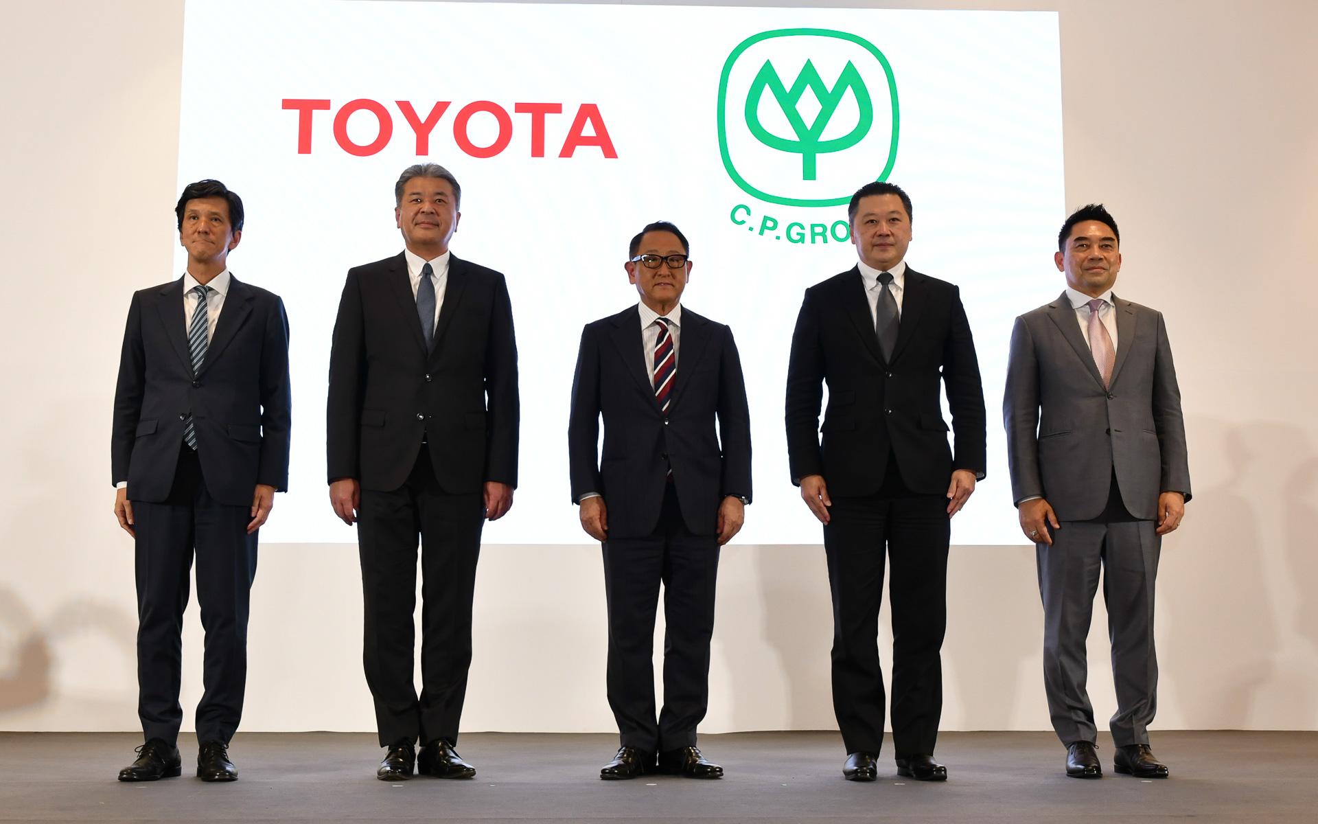 タイで協業検討に合意したCPグループと共同記者会見