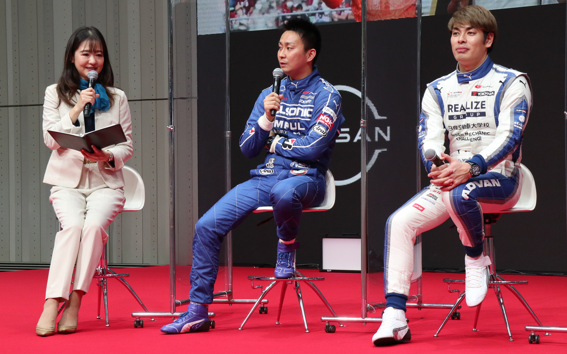 Q＆Aセッションで質問に答える平峰選手と藤波選手