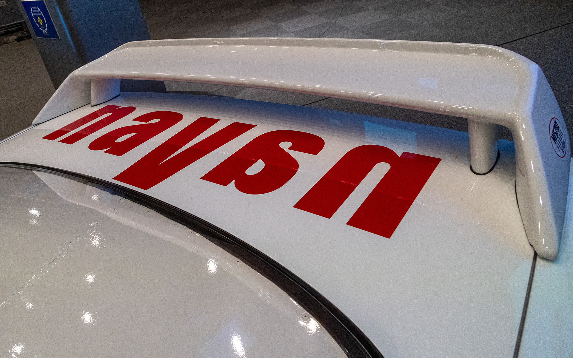 1990年代にあった日産純正オプションパーツブランドが「naVan（ナバーン）」。純正エアロパーツなどに展開されていた記憶がある