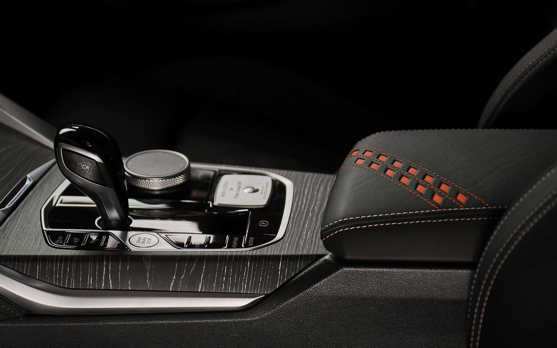 日本特別仕様のインテリア