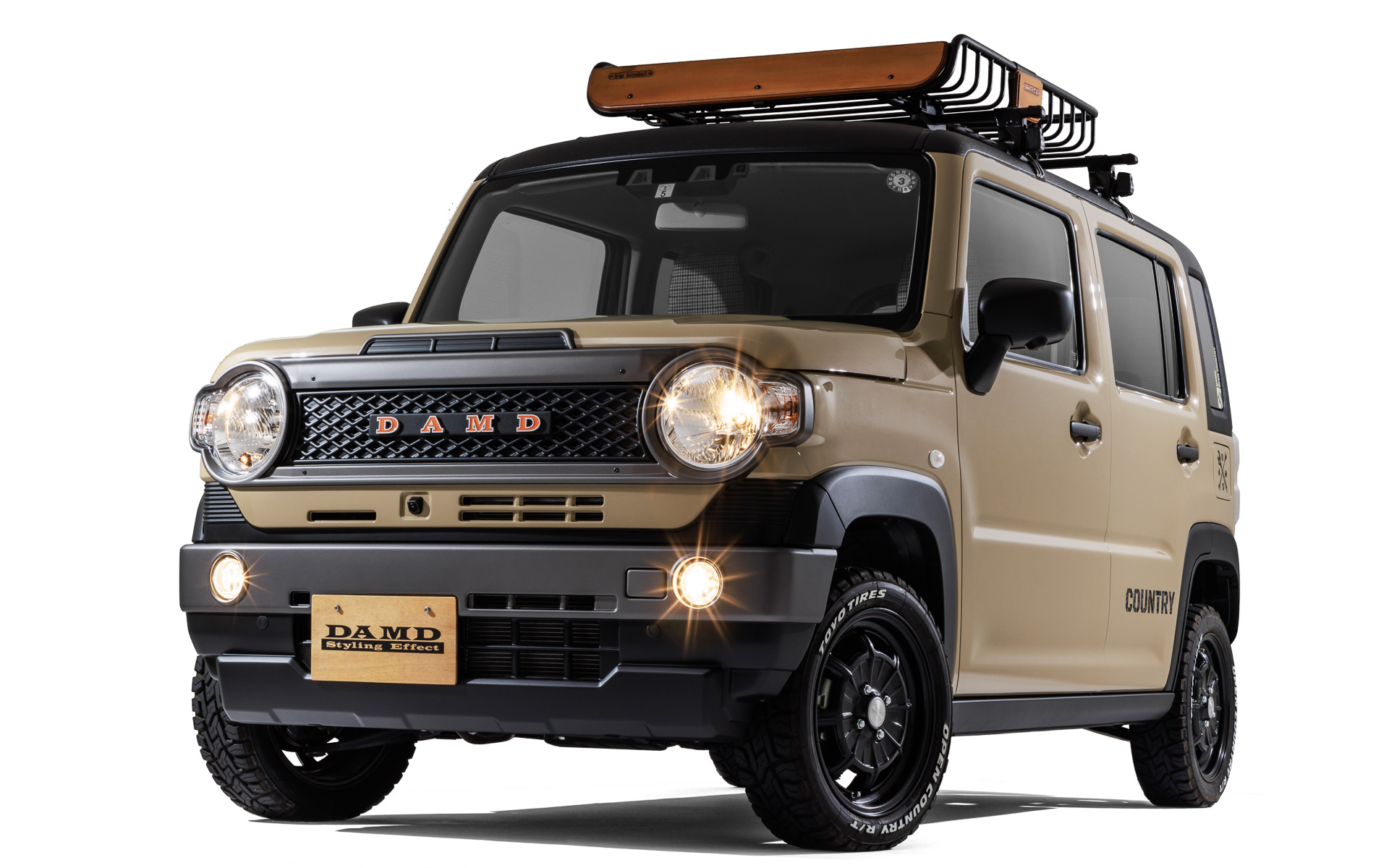 ダムドがスズキ「ハスラー」をニューレトロに仕上げるボディキットを発売した