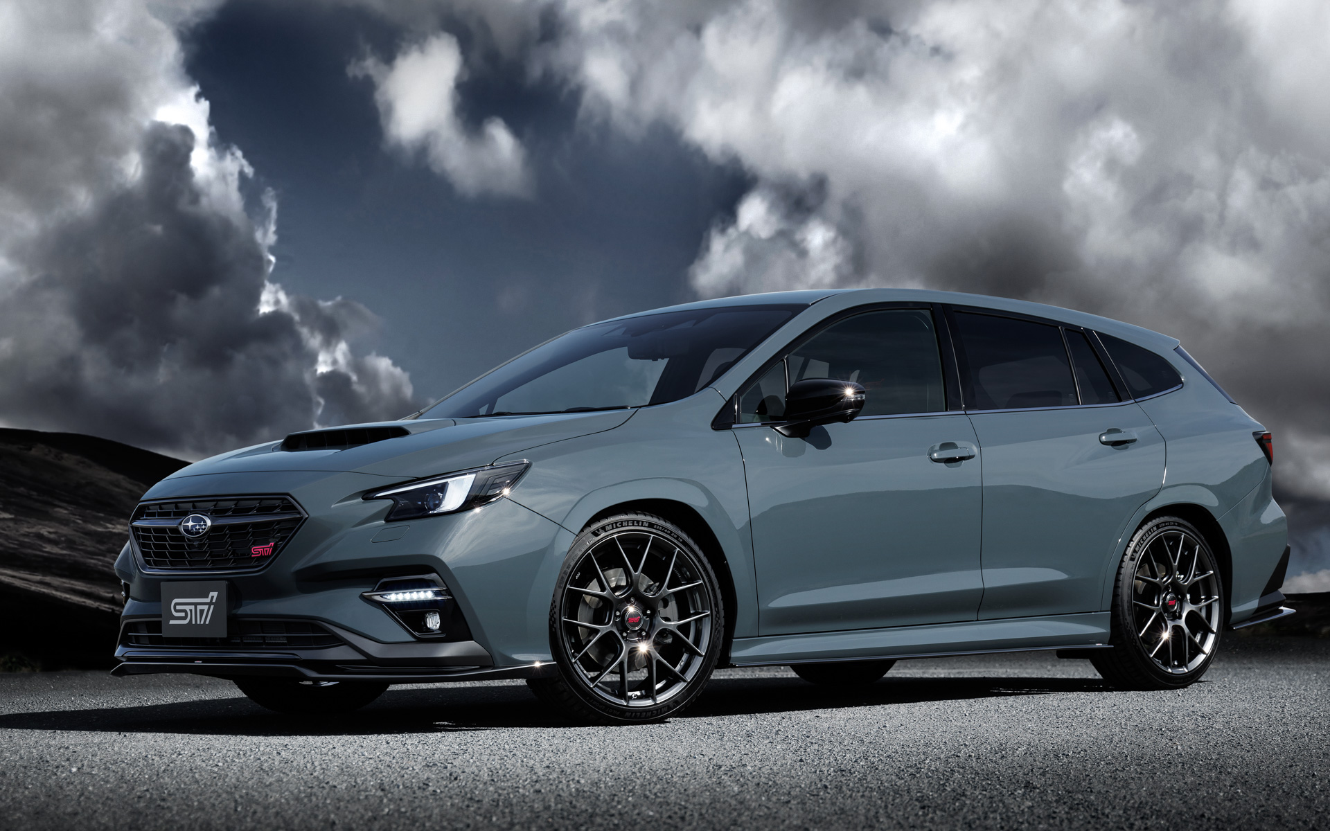 特別仕様車「レヴォーグ STI Sport ♯」プロトタイプ