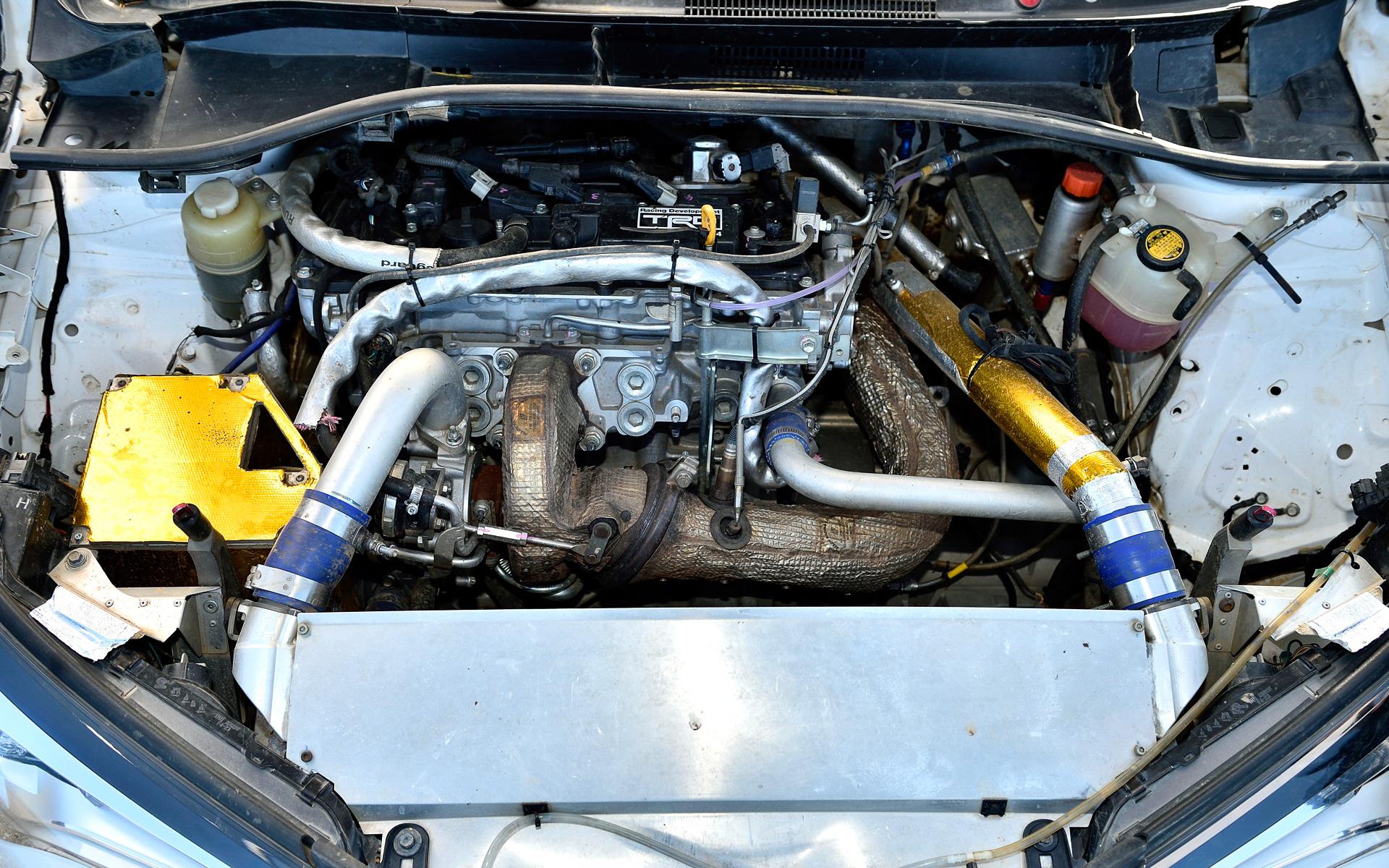 C-HR AP4 2022 Thailand Rallyシリーズ優勝車は8AR-FTS型エンジンを改良し。最高出力272PS/4400-5600rpm、最大トルク480Nm/2400-3600rpmを発生