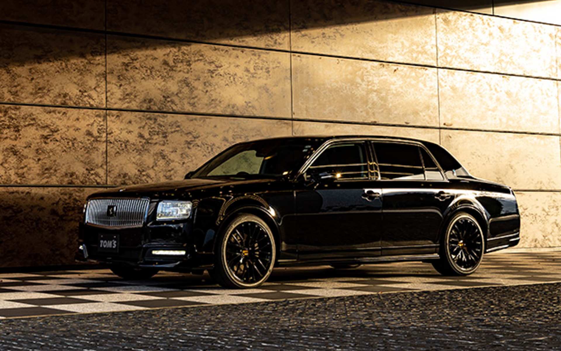 特設サイトは美しいビジュアルで構成されている。画像はセンチュリー