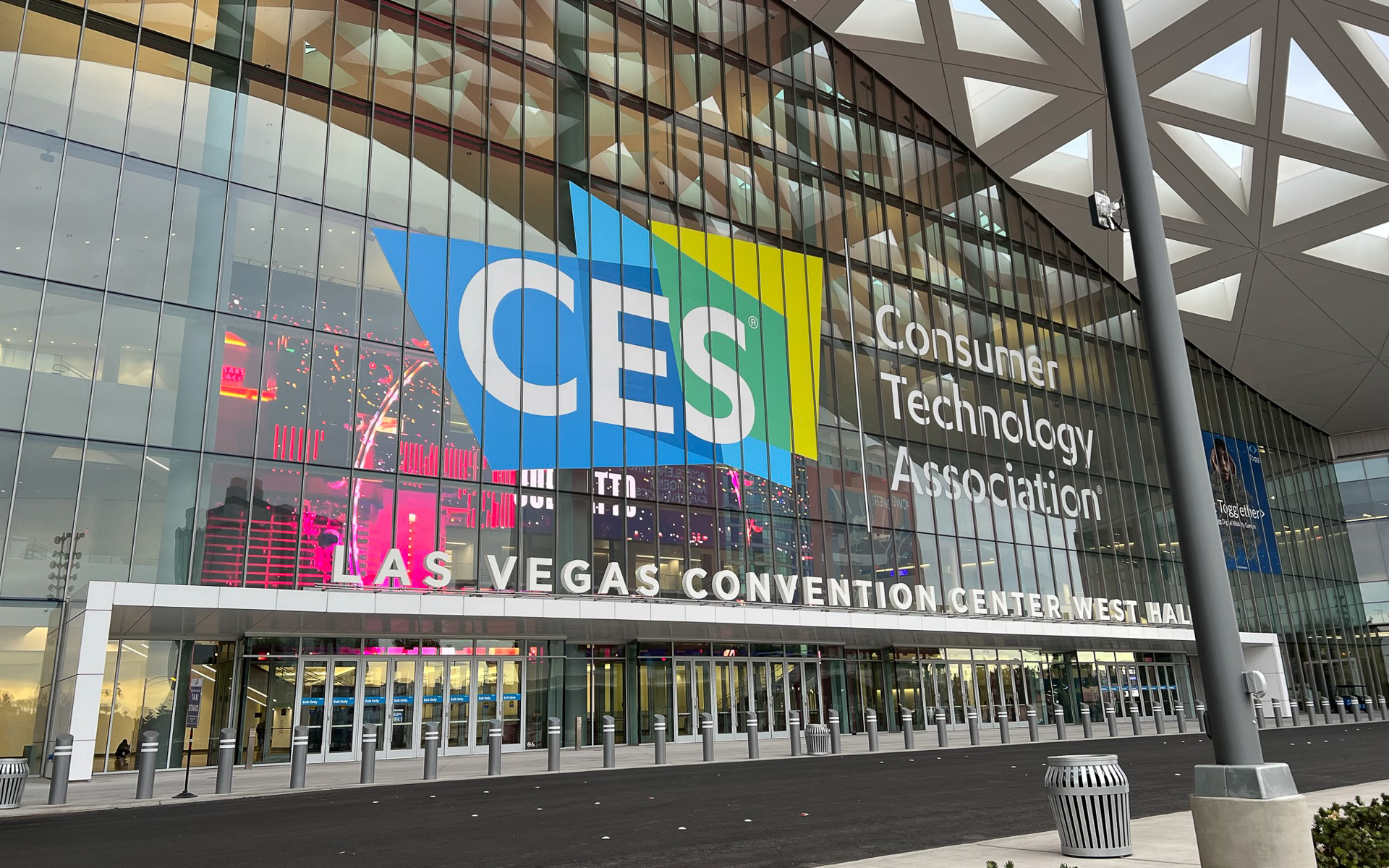 世界最大の技術見本市「CES2023」開幕へ向け準備の進むラスベガス・コンベンション・センター