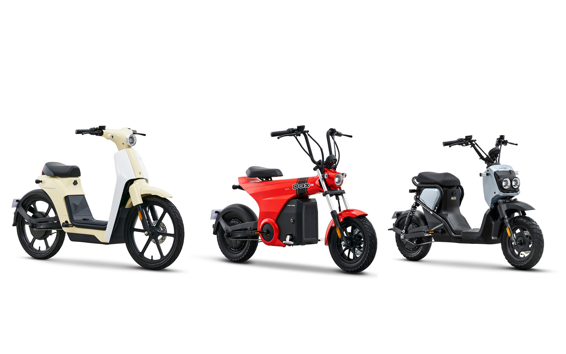 左から「Honda Cub e:（ホンダ・カブ・イー）」「Dax e:（ダックス・イー）」「ZOOMER e:（ズーマー・イー）」