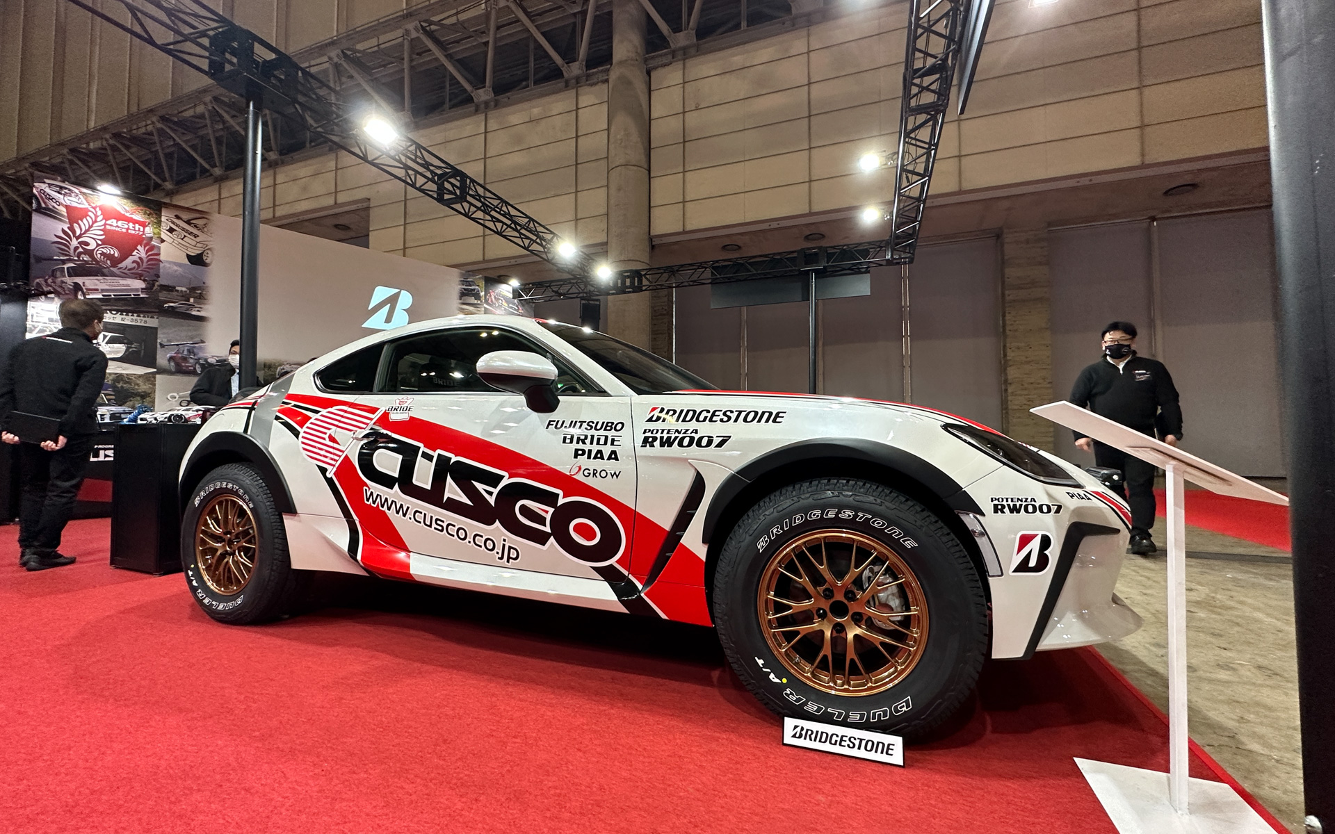 トヨタ自動車の「GR86」をSUV化した「GR86 CROSSOVER CONCEPT」