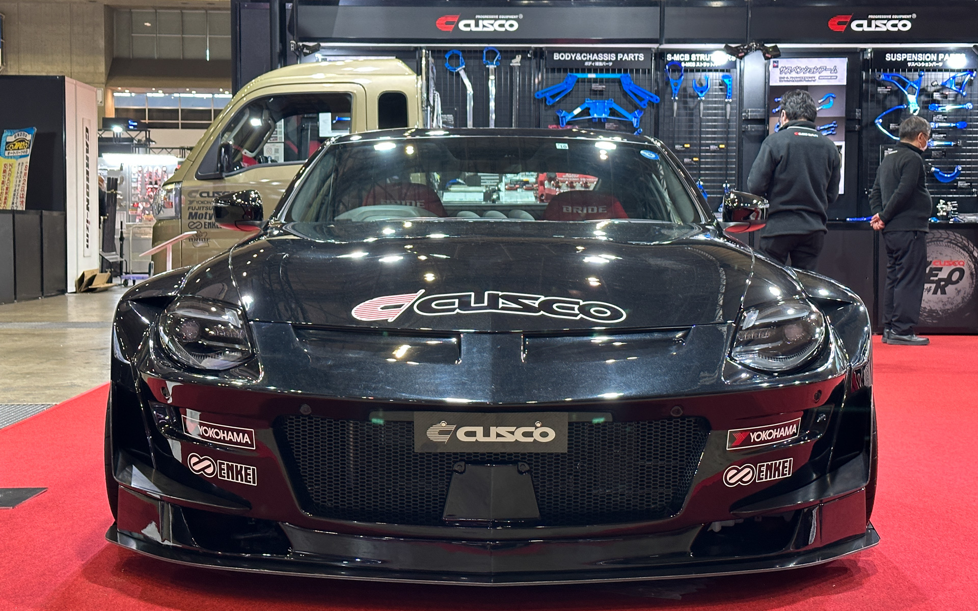 Rocket Bunnyのボディキットを装着した日産自動車の新型「フェアレディZ」