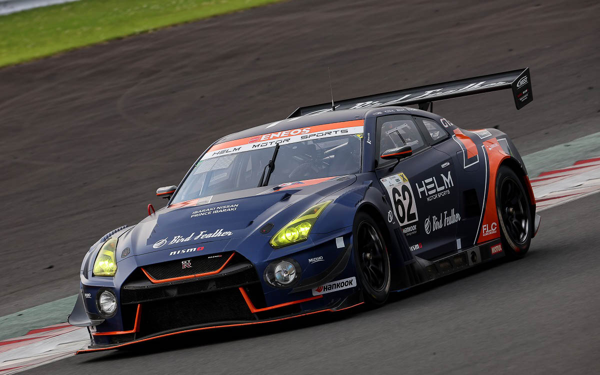 「HELM MOTORSPORTS GTR GT3」