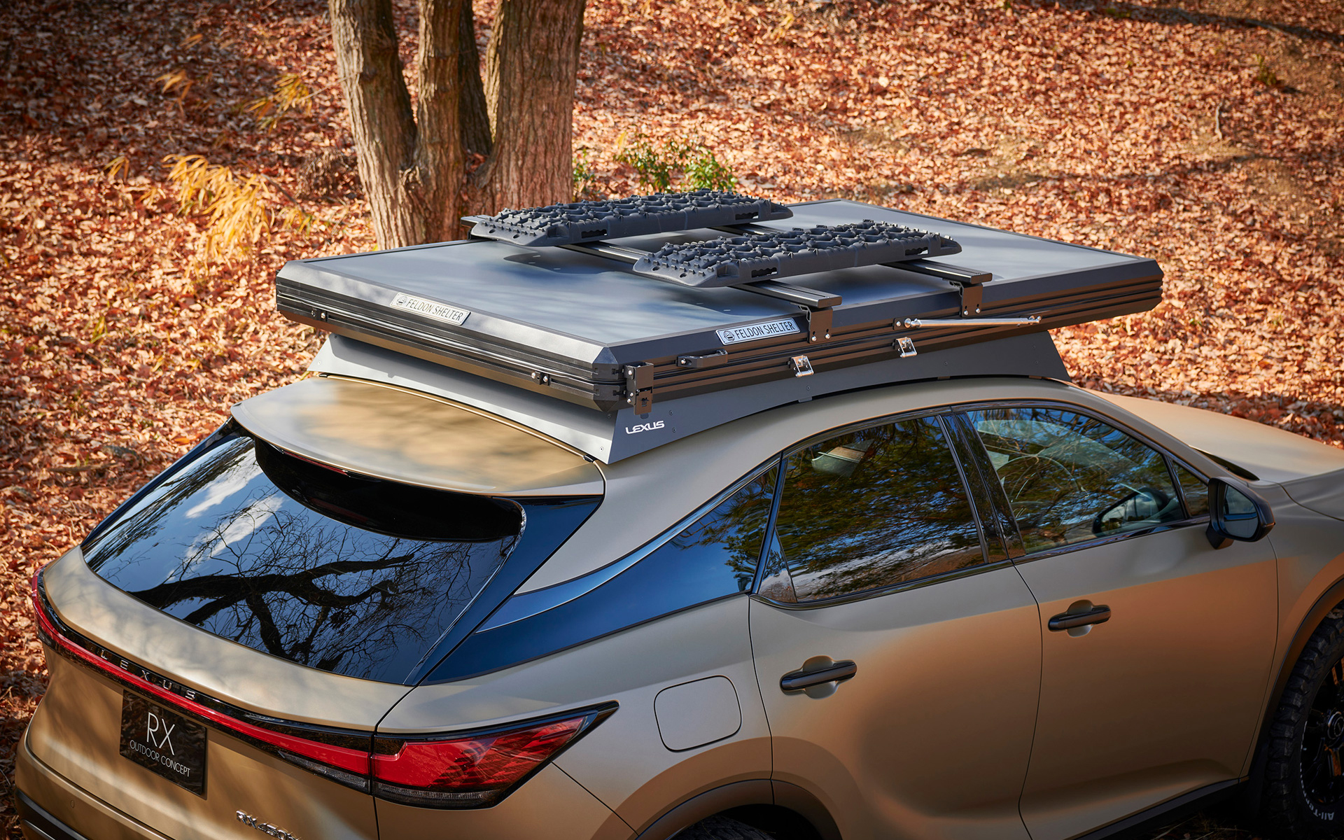 「TOKYO OUTDOOR SHOW 2023」の会場に展示されるRX OUTDOOR CONCEPT