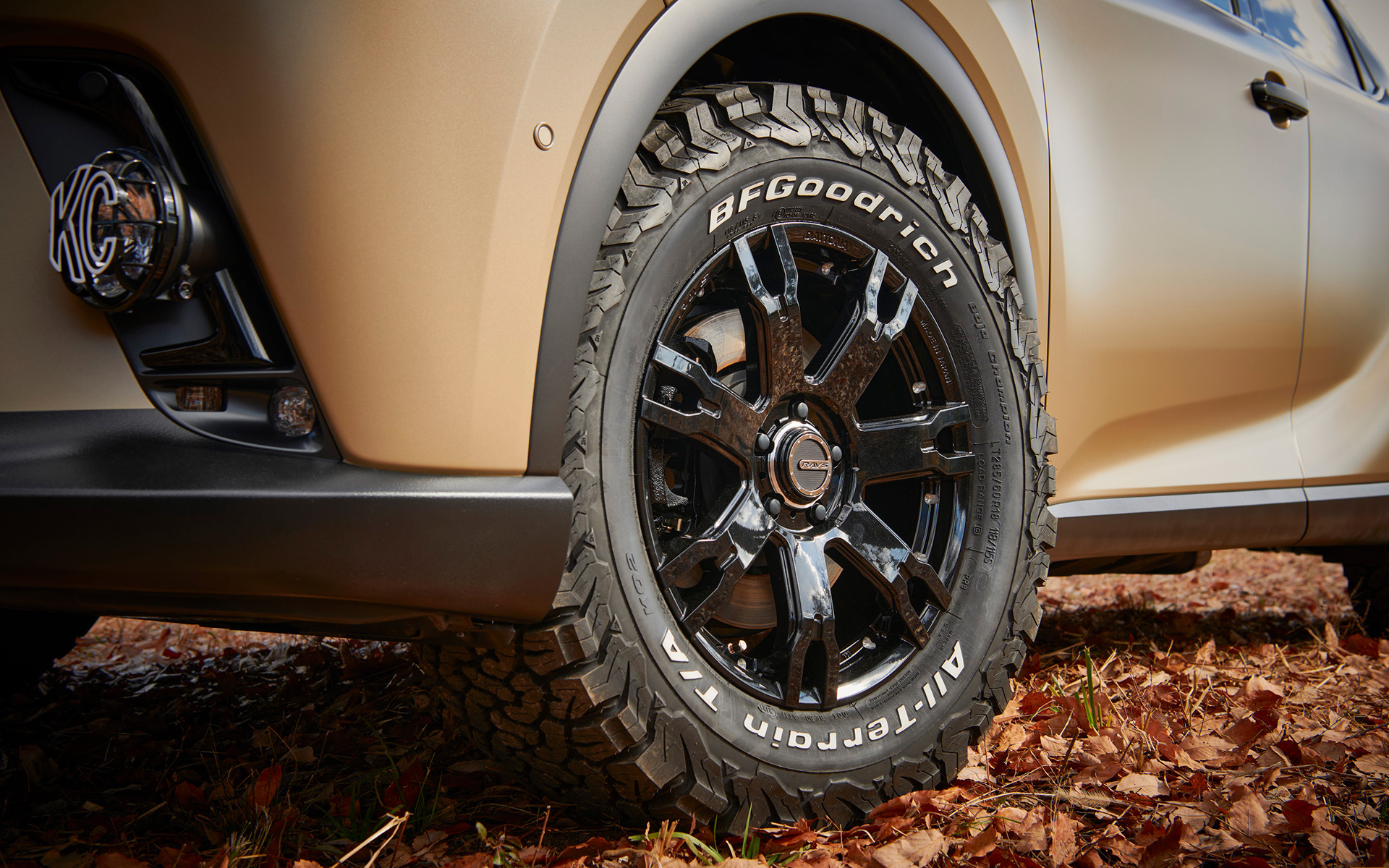 「TOKYO OUTDOOR SHOW 2023」の会場に展示されるRX OUTDOOR CONCEPT