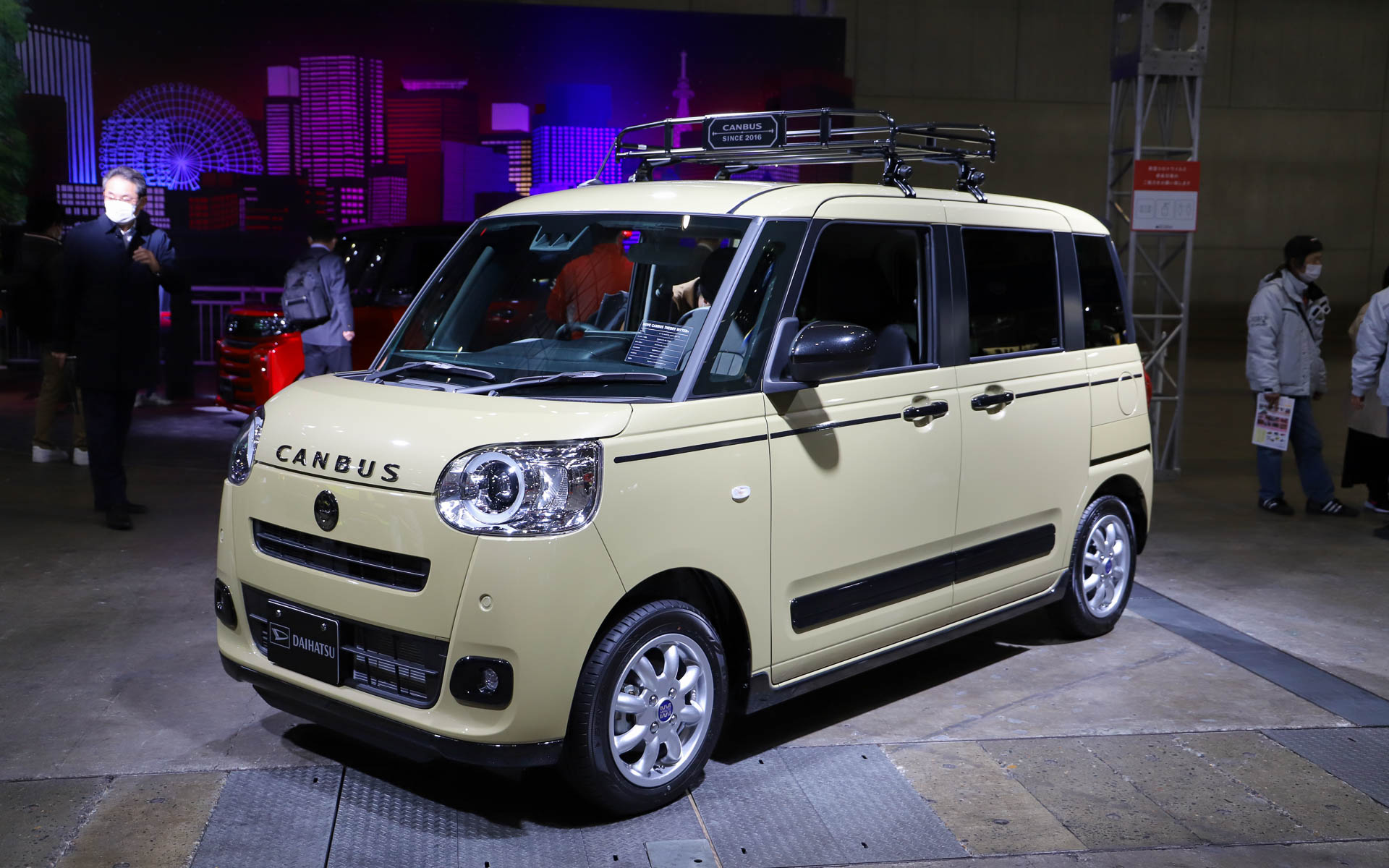 「タフト ダーククロム ベンチャー」