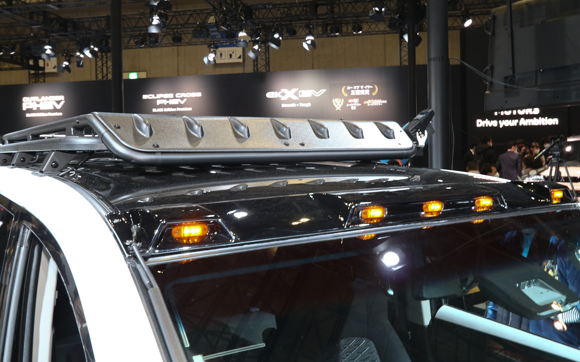 デリカD:5 SNOW SURVIVOR