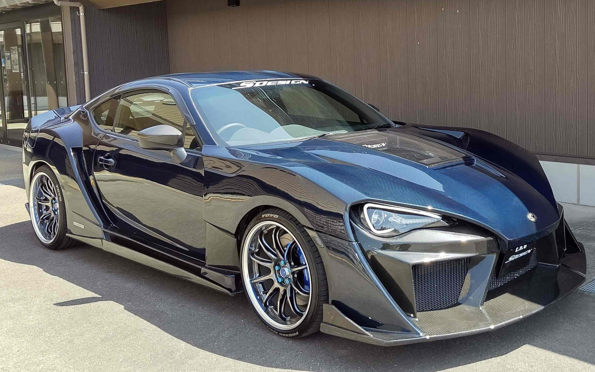 2019年のバンコクオートサロンに招待で展示したSD-2（トヨタ・86）