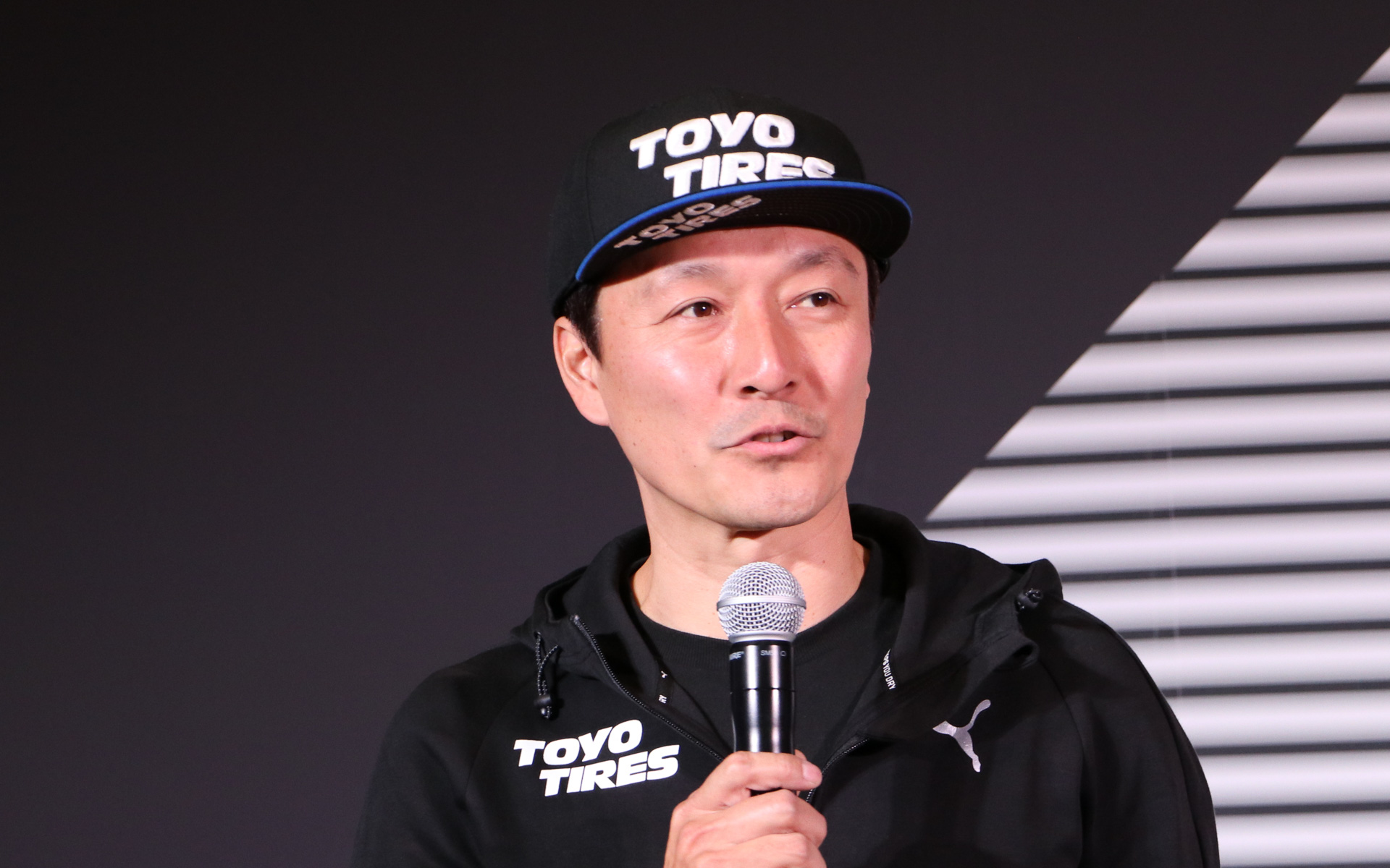 カリスマドリフトドライバー川畑真人選手