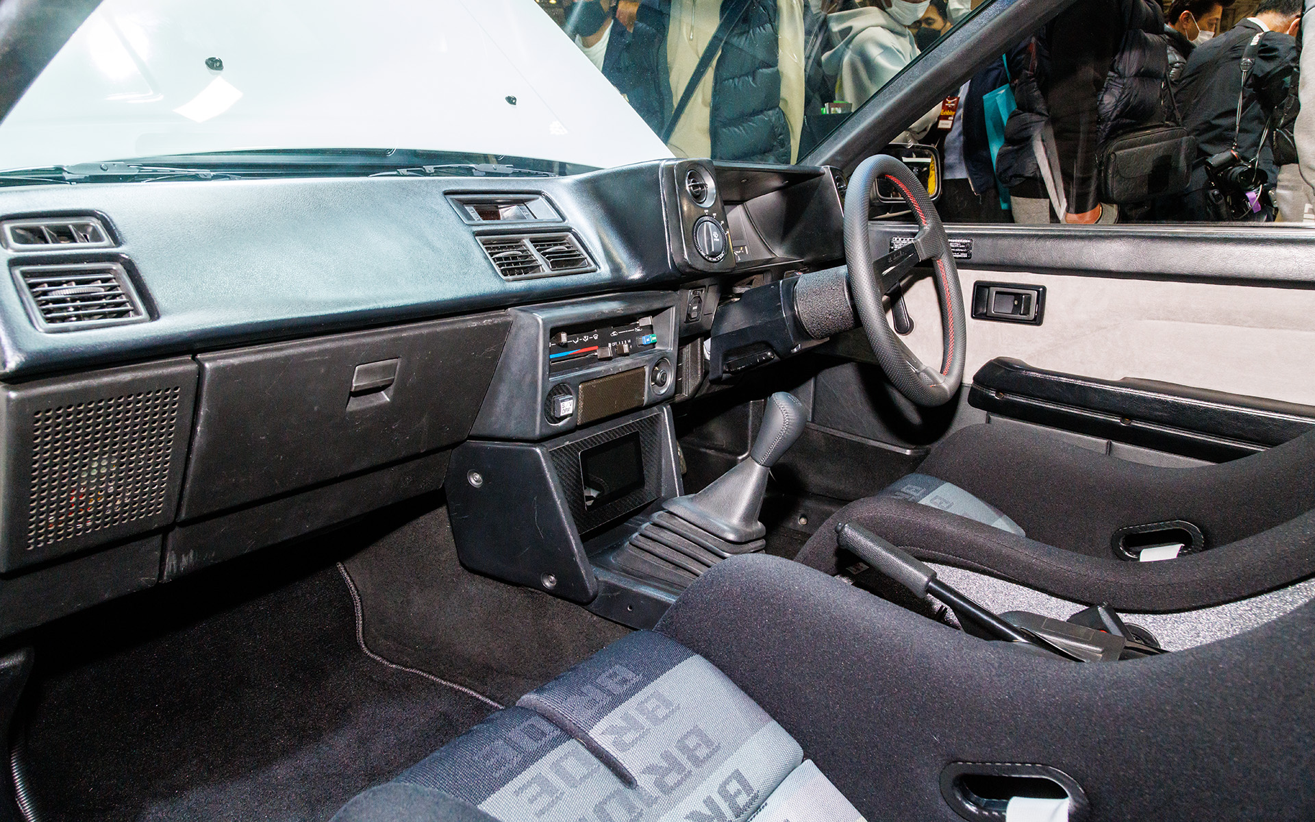 至って普通なインパネまわり