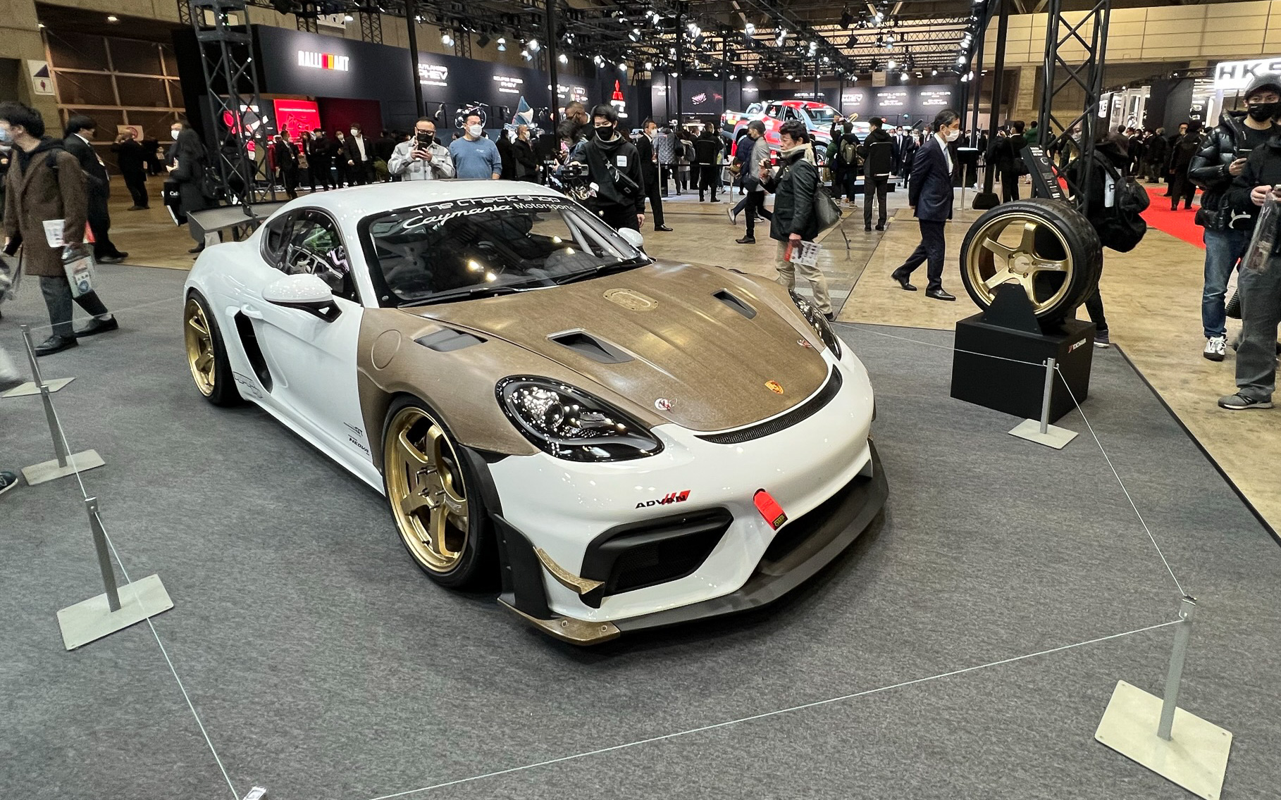 ポルシェサイズも用意されたADVAN Sport V107