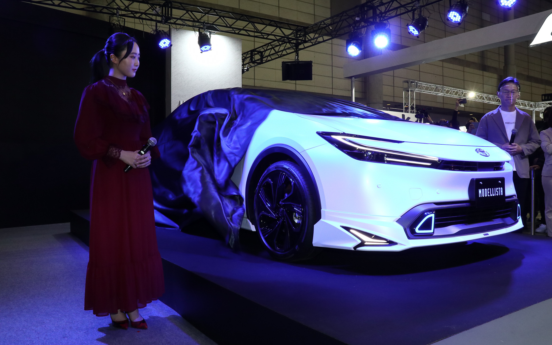 「NEO ADVANCE STYLE」をアンベール