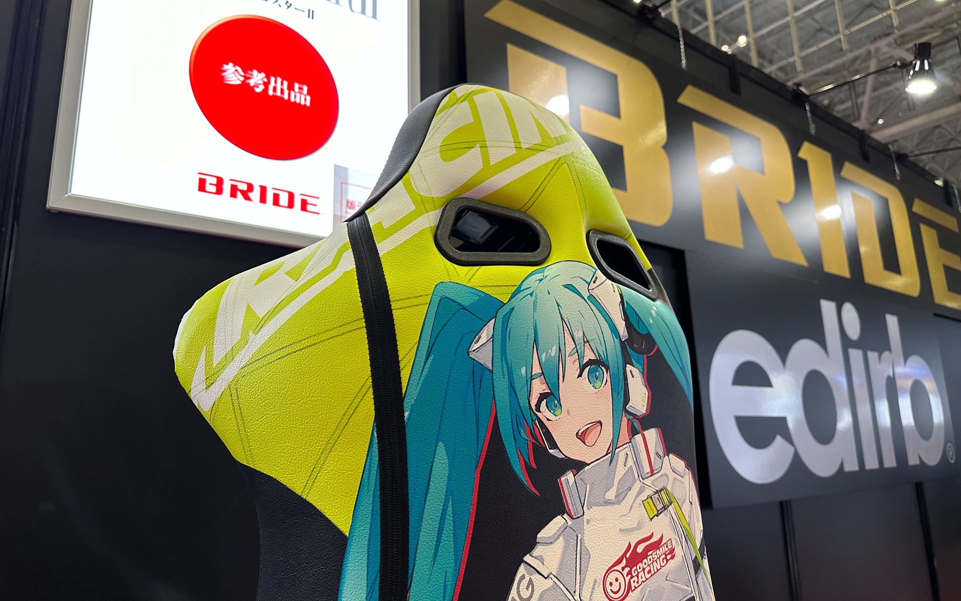 39脚限定「EUROSTER II レーシングミク 2022Ver.」