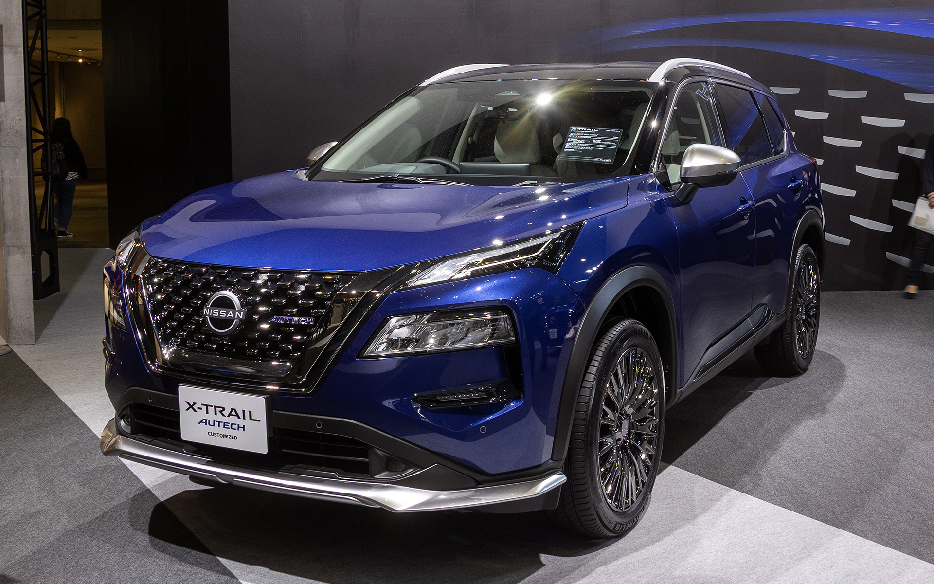 X-TRAIL AUTECH CUSTOMIZD