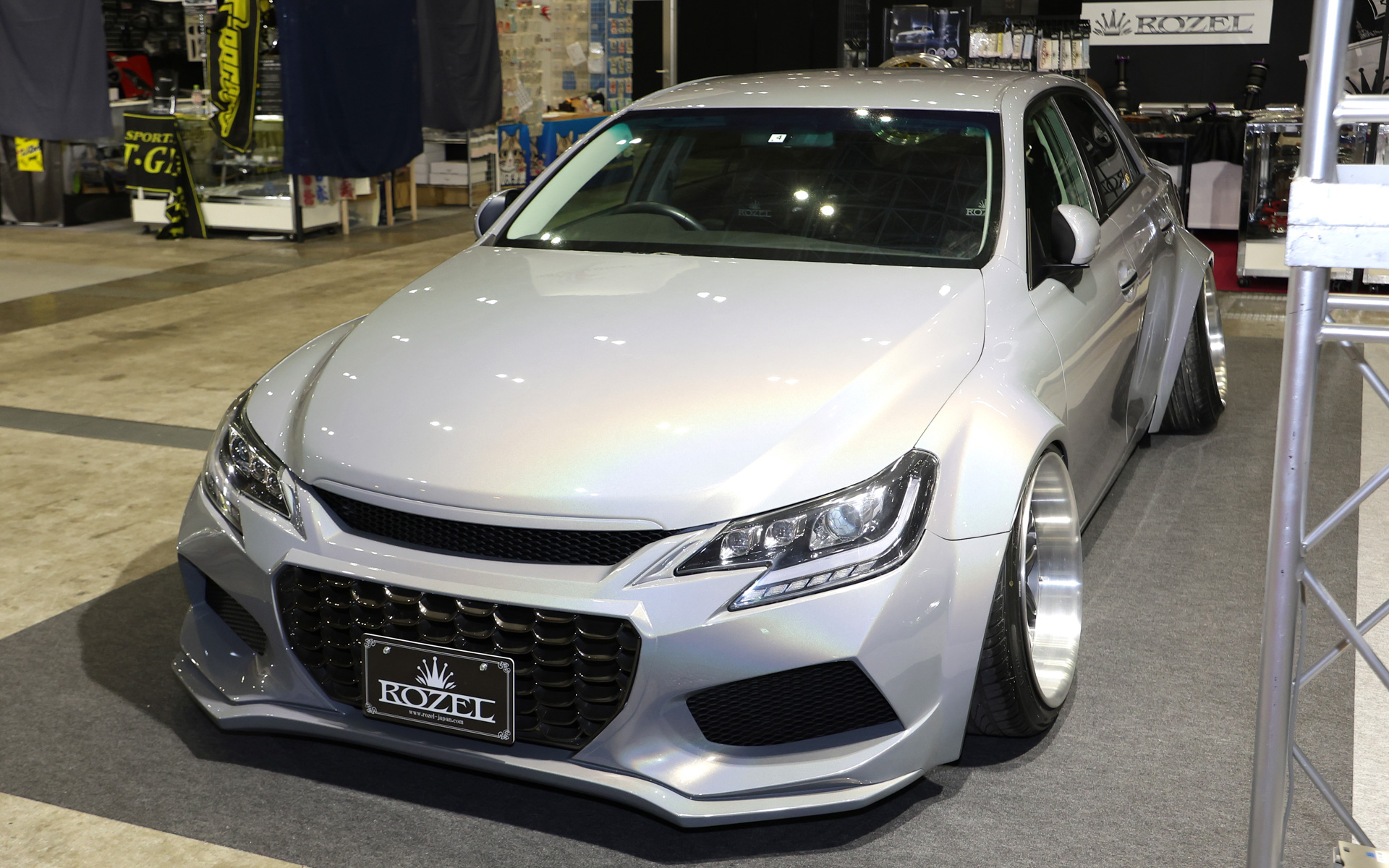 セダン部門 最優秀賞 ALESS/ROZELの「ROZELcomplete　MARK_X」