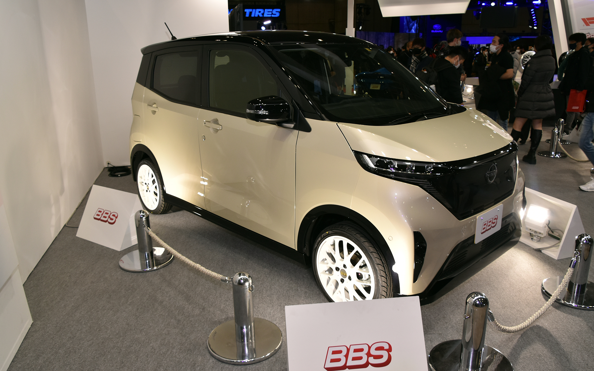 イメージカーは2022-2023 日本カー・オブ・ザ・イヤーを受賞した日産サクラ