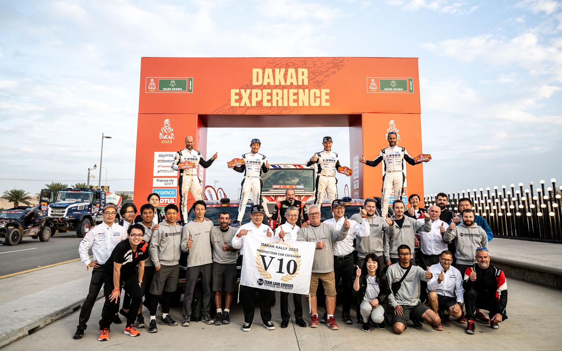 10連勝を成し遂げたTLC