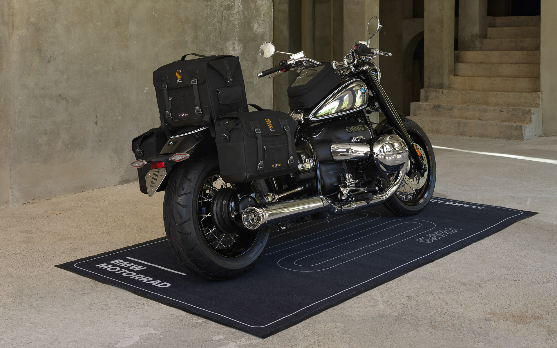 純正アクセサリー装着状態