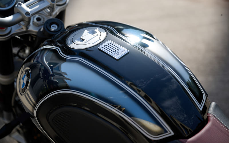 BMW Motorrad誕生100周年記念モデル、「R nineT 100Years」「R 18