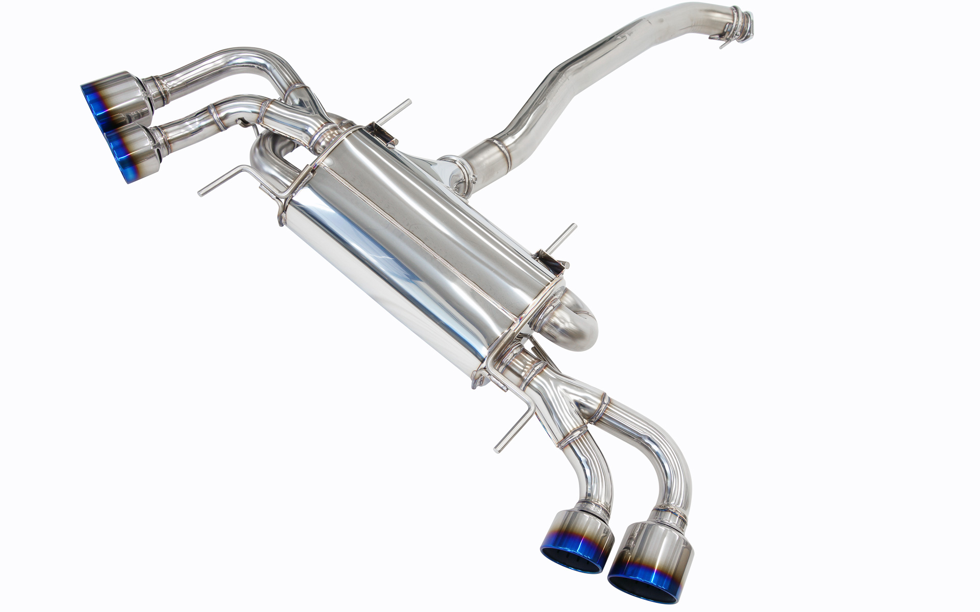 主要材質はSUS304を使用。近接排気音はノーマル92dbに対して87db、アイドリング時の音量もノーマル66dbに対して63dbとなっている