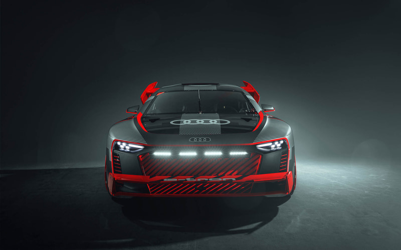 アウディ、世界で1台のEV「S1 e-tron quattro Hoonitron」特別展示
