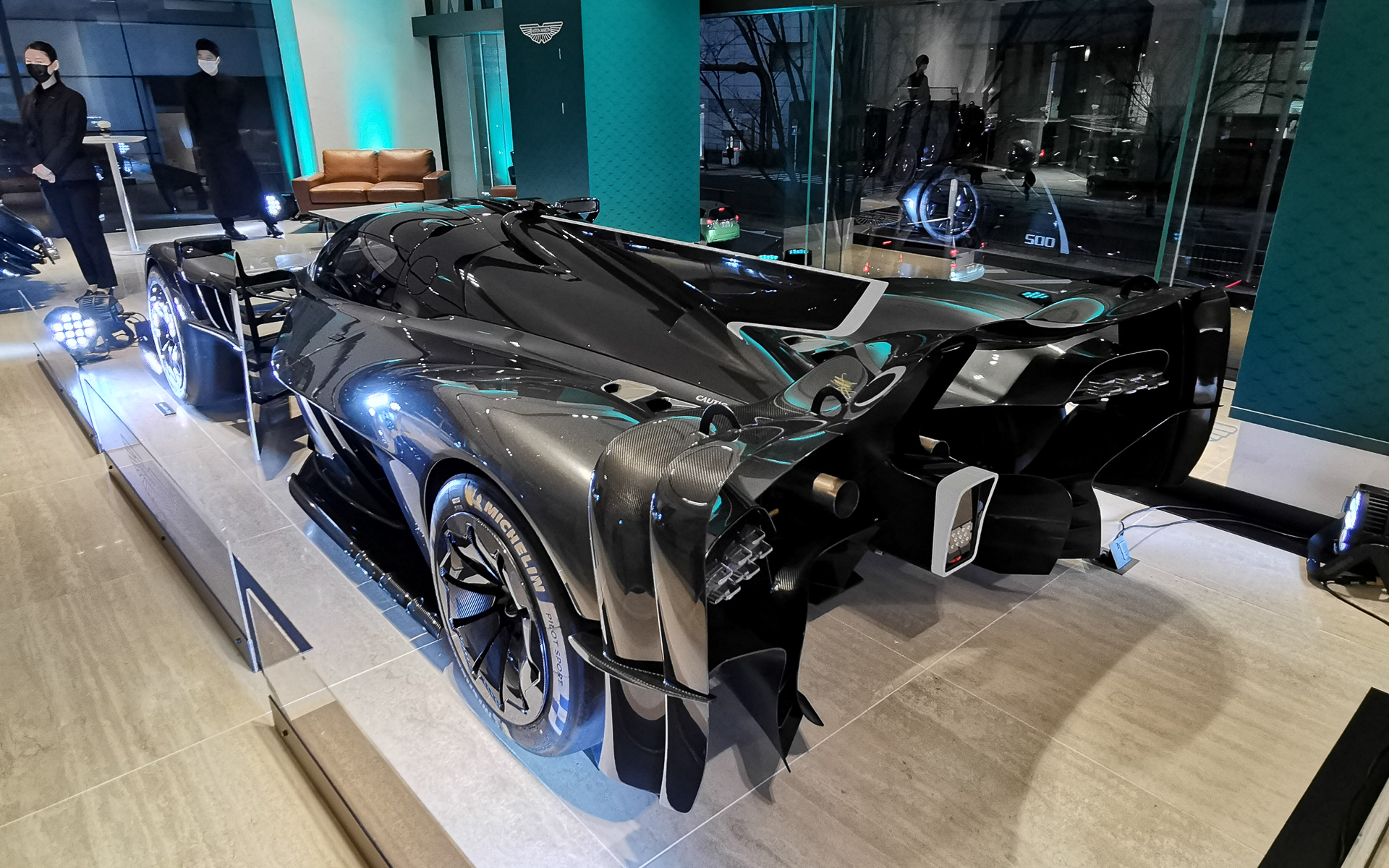 エンジン最高回転数は11000rpmを誇る「ヴァルキリー AMR Pro」（2022年式）