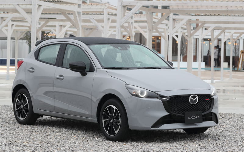 マツダ、「MAZDA2」大幅改良のコンセプト“好きを探せる相棒”とは