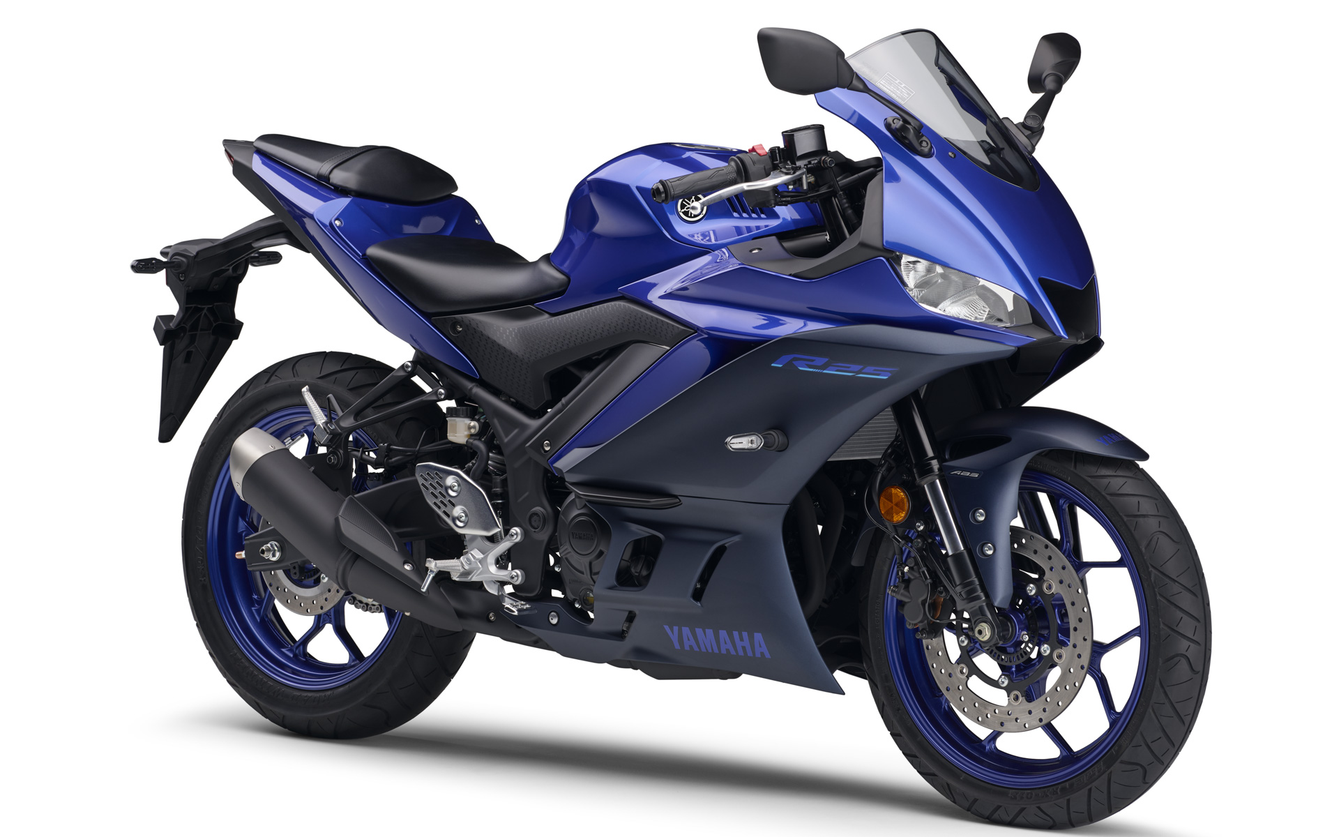 「YZF-R25 ABS」ブルー