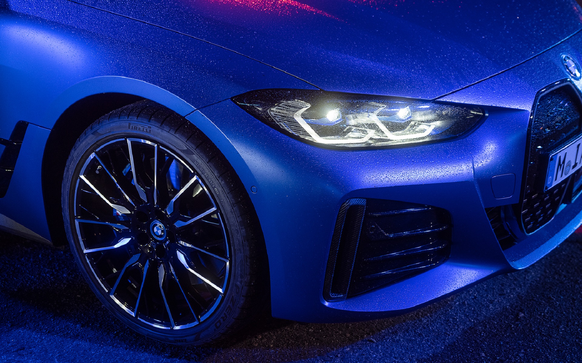 ピレリのEV専用タイヤ「P ZERO ELECT」がBMW M初EV「i4 M50」の新着装着タイヤに採用された