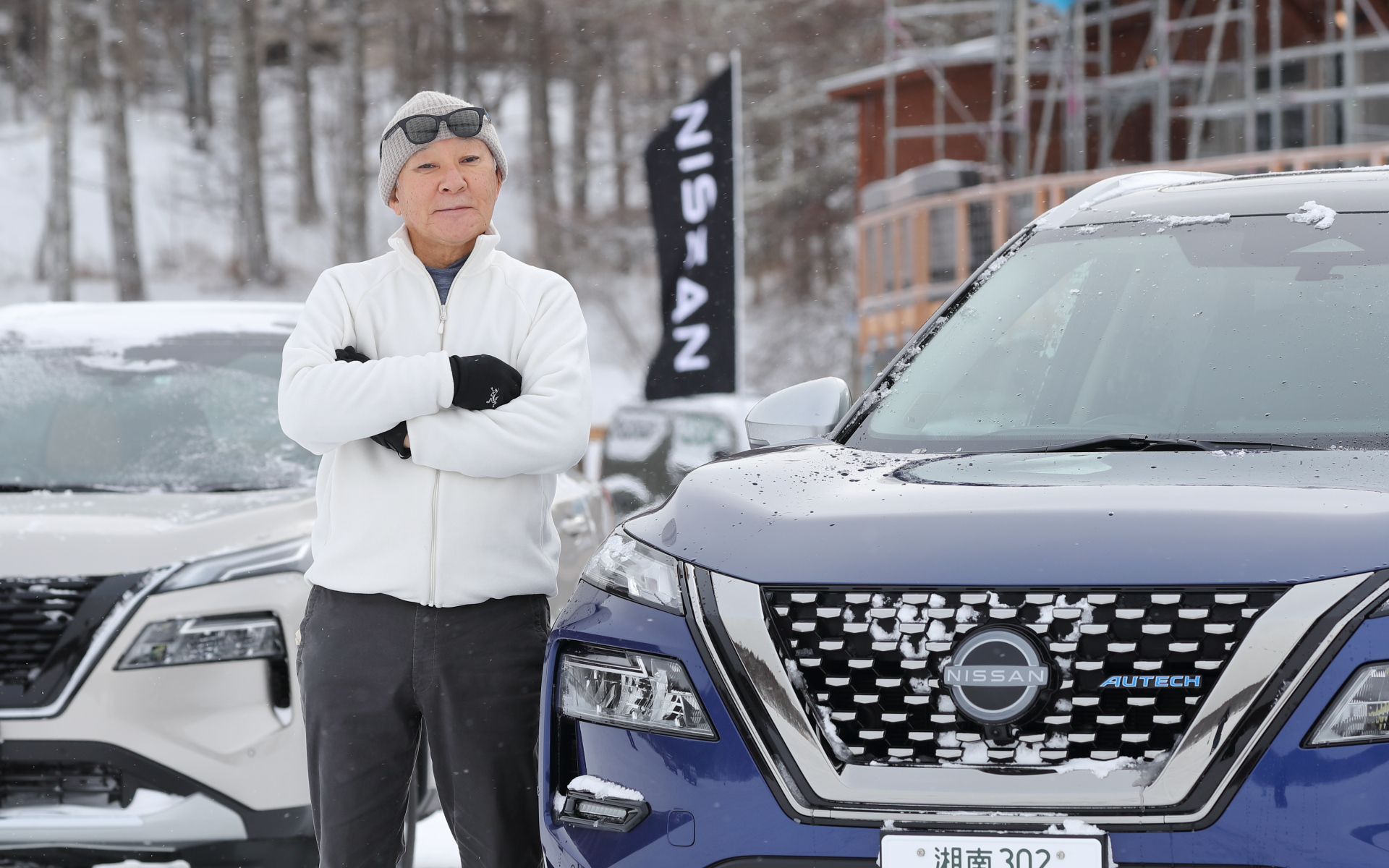 アリアとエクストレイルのe-4ORCE仕様を凍結した湖で走らせてみた